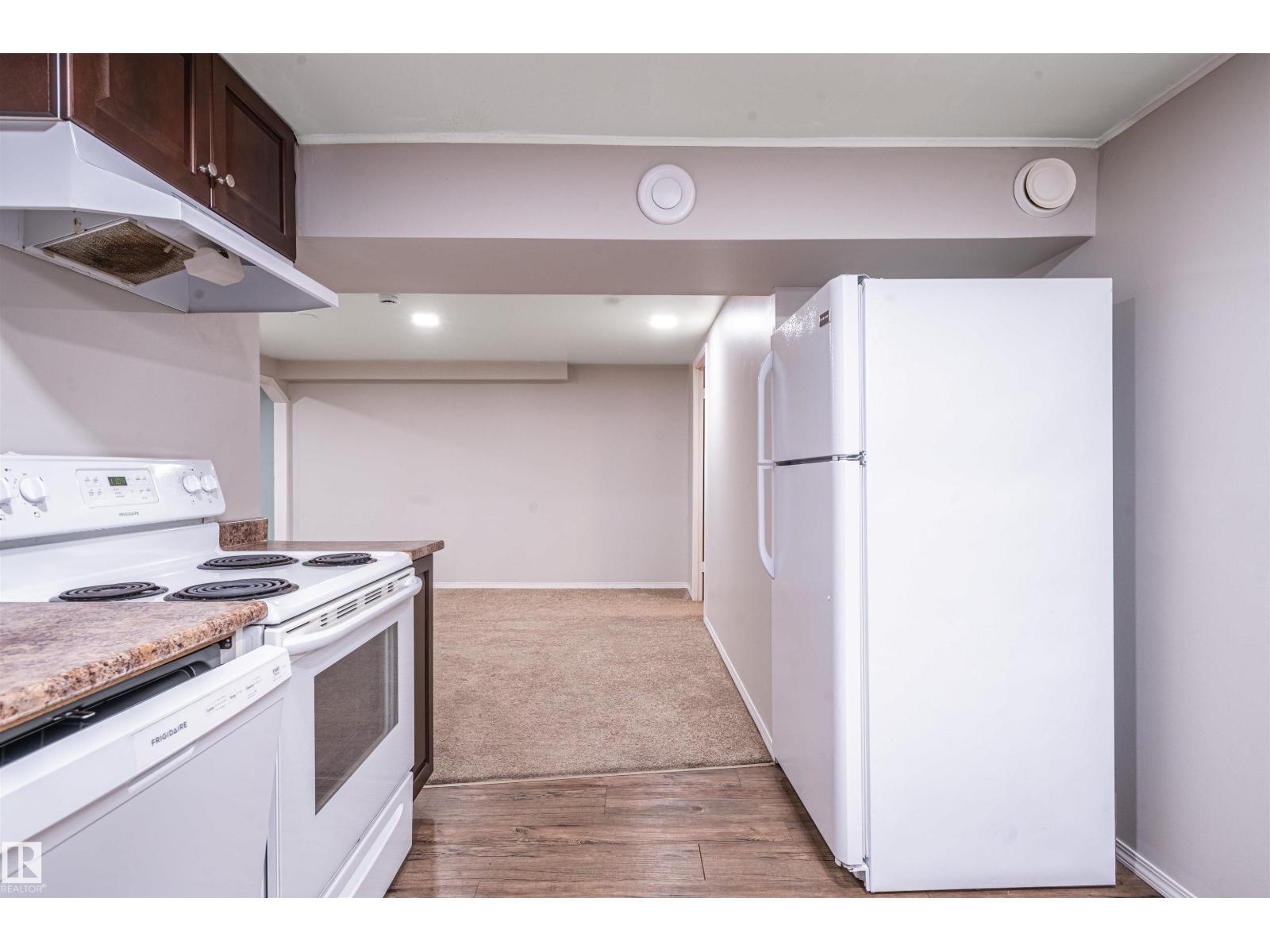 5207 103 Av Nw Property Photo 42
