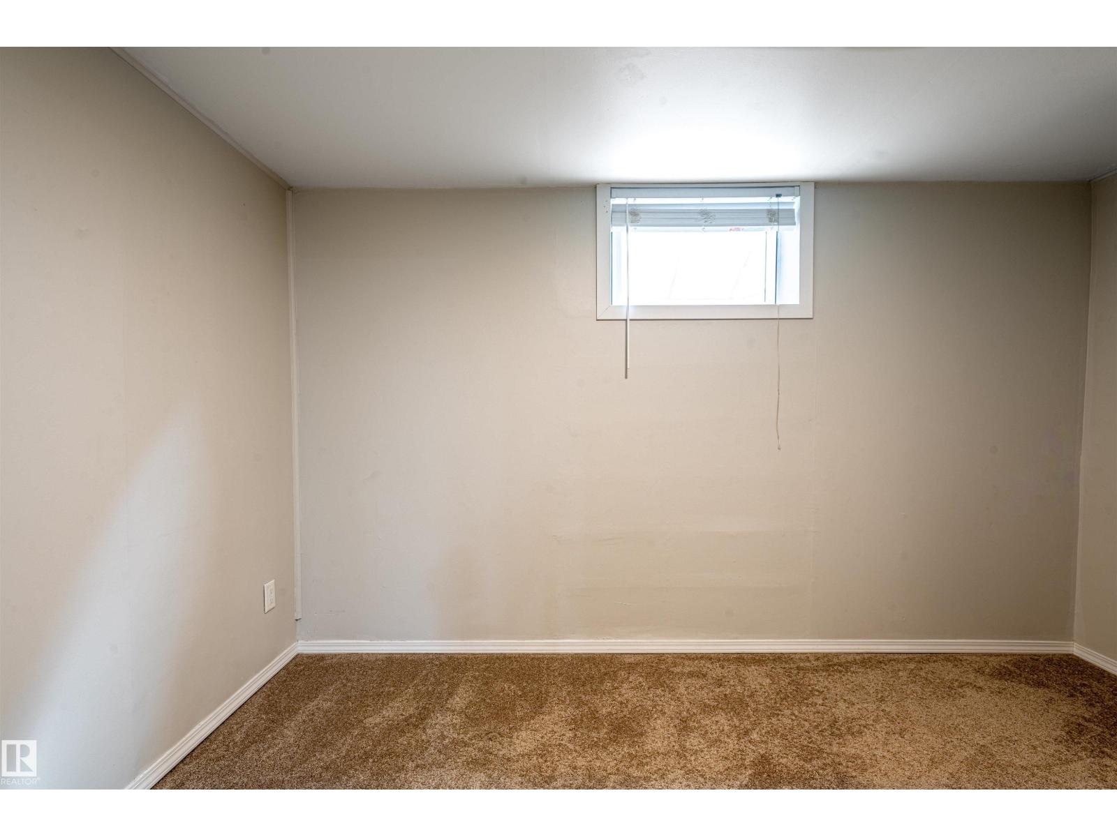 5207 103 Av Nw Property Photo 47