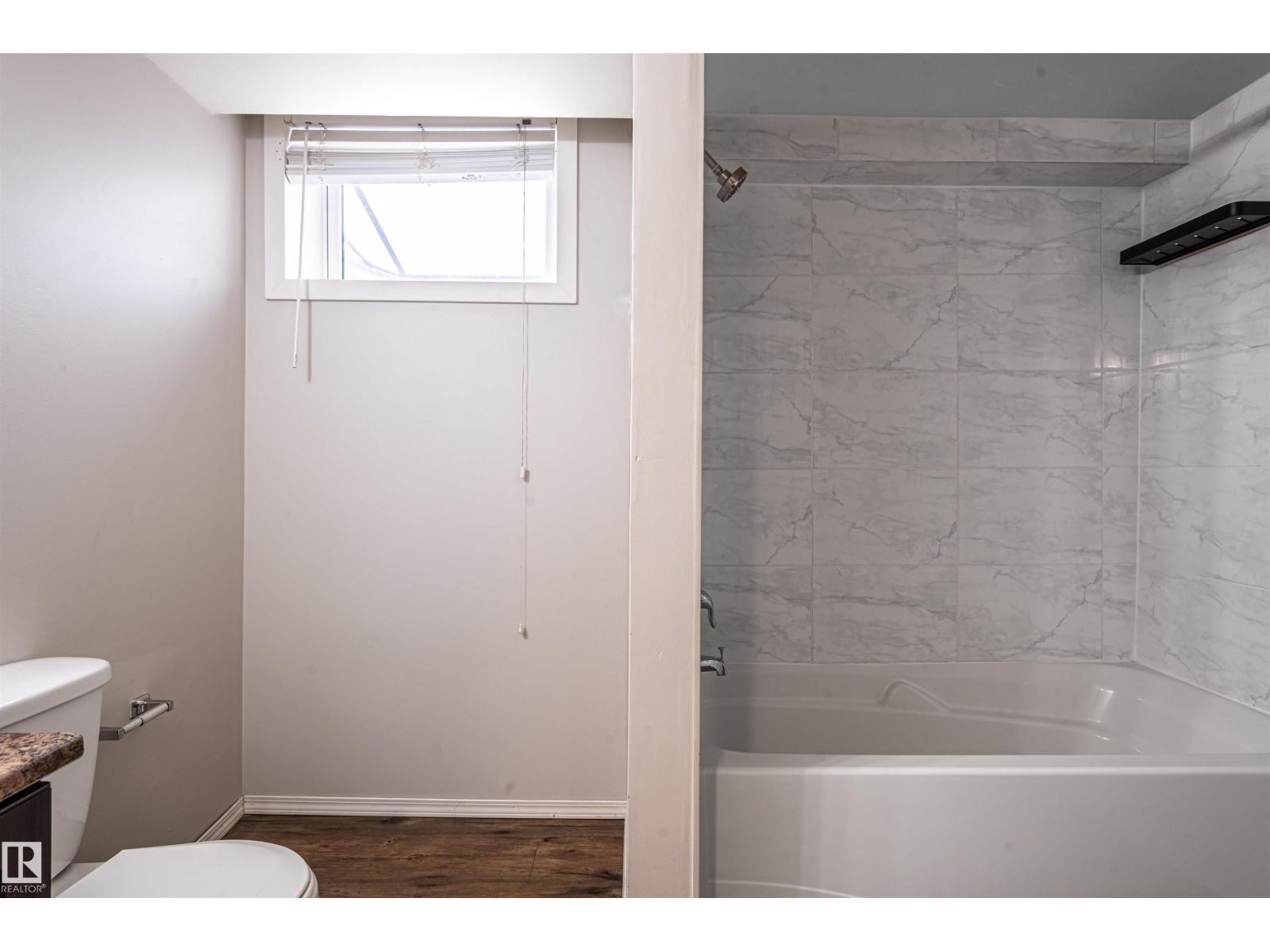 5207 103 Av Nw Property Photo 53