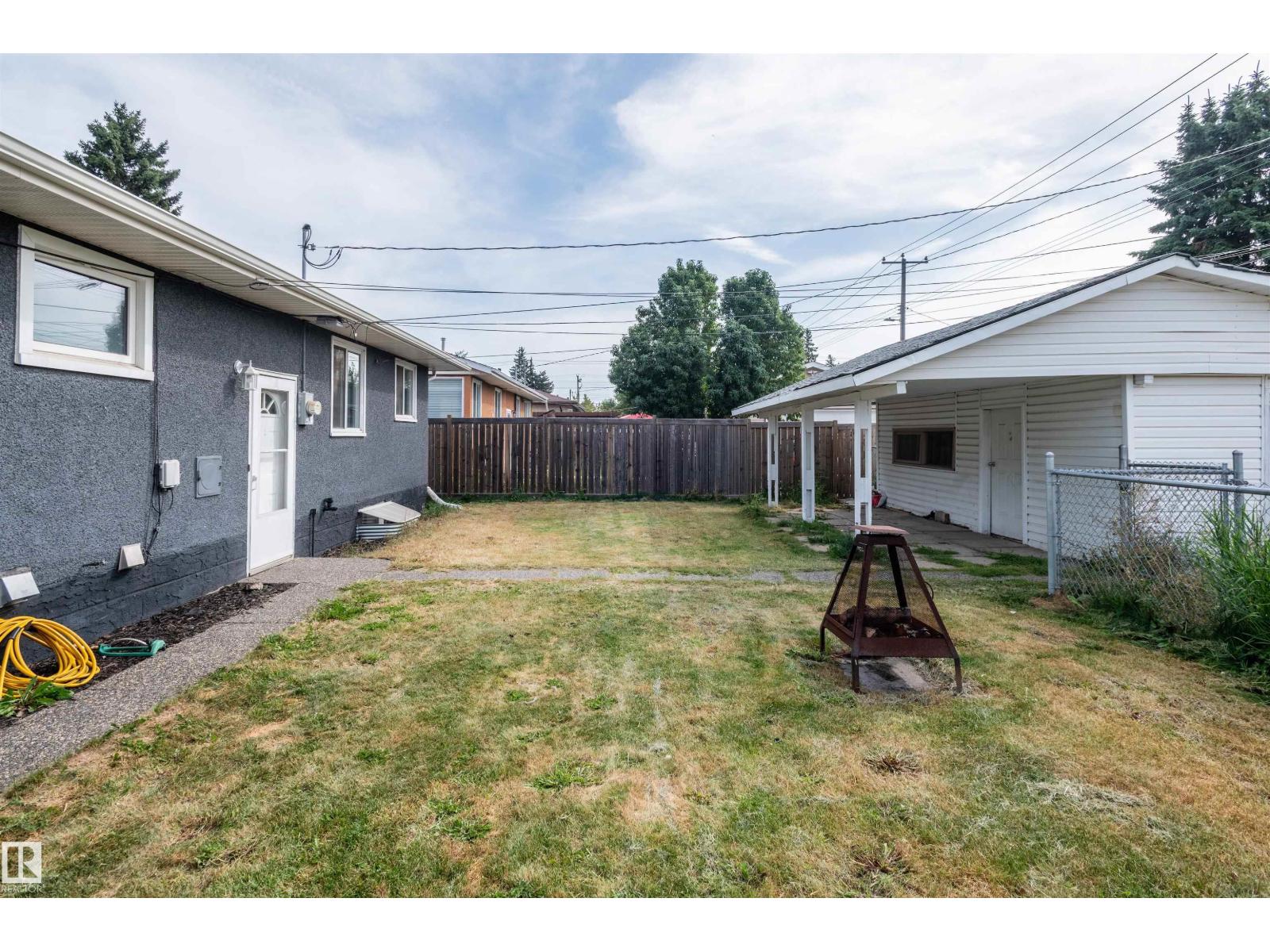5207 103 Av Nw Property Photo 60