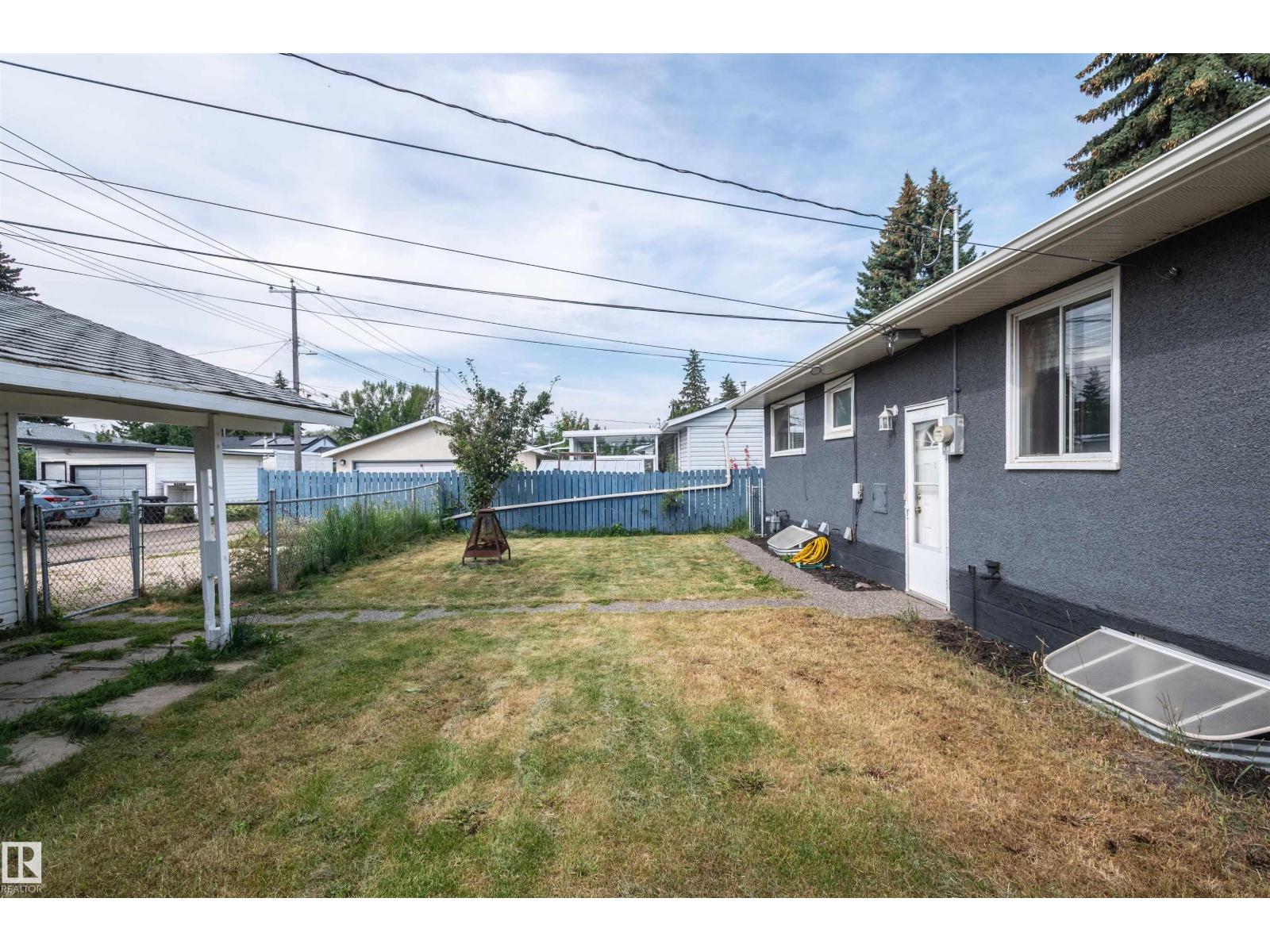 5207 103 Av Nw Property Photo 64