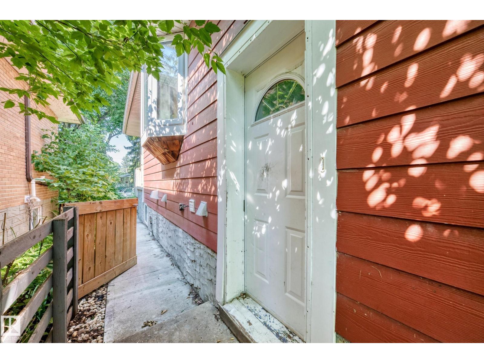 10139 74 St Nw Property Photo 31