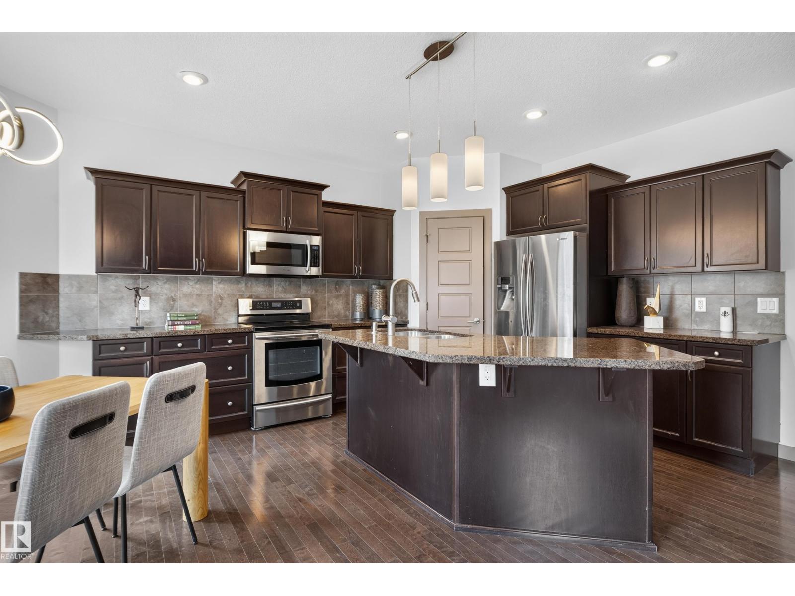 1107 Chahley Ct Nw Property Photo 12