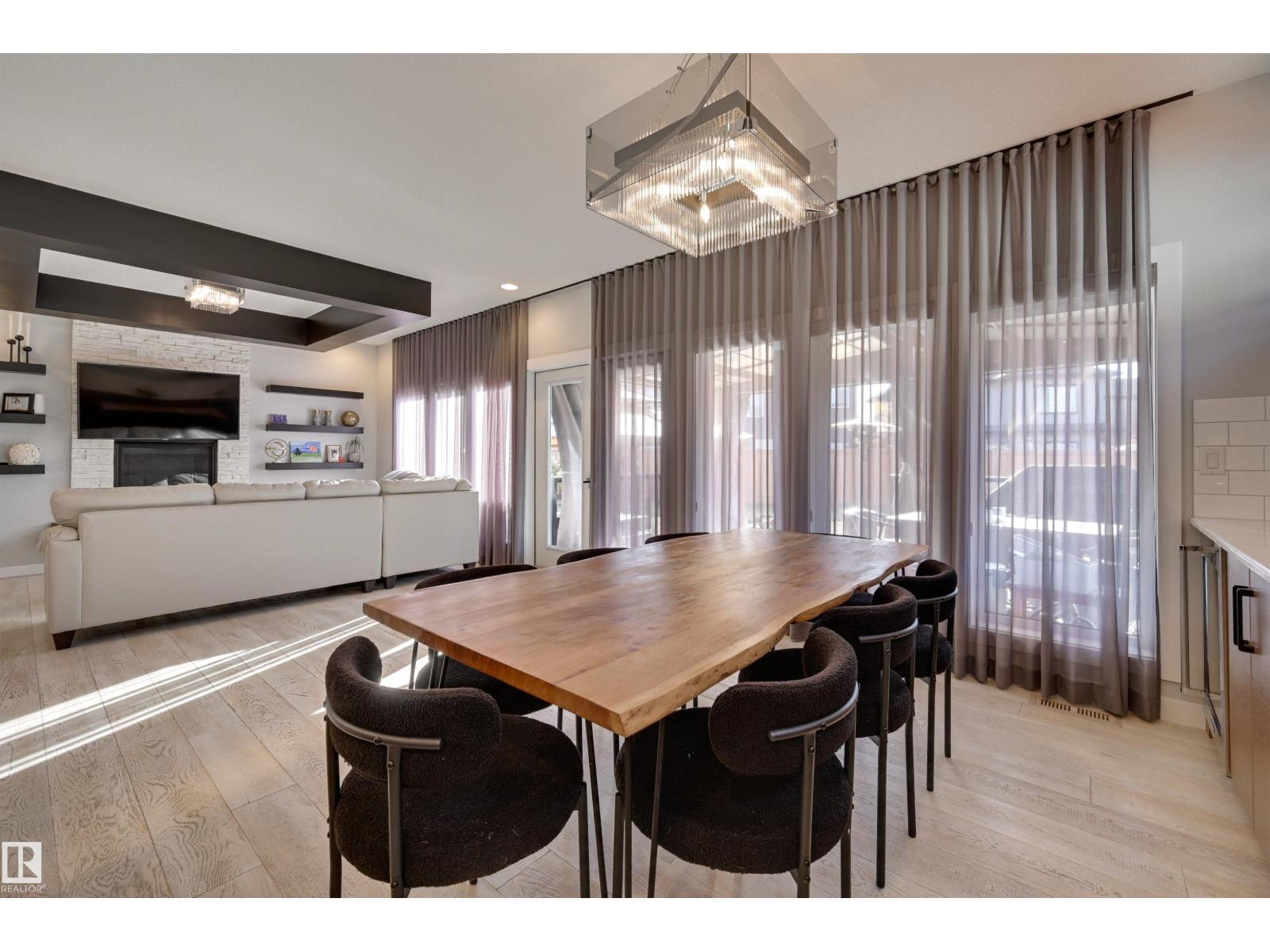 550 Eagleson Wd Nw Property Photo 12