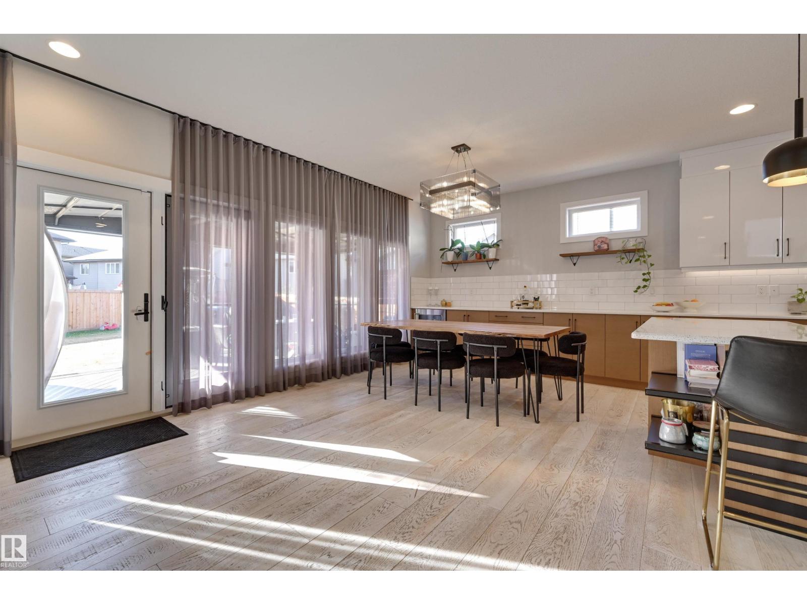 550 Eagleson Wd Nw Property Photo 13
