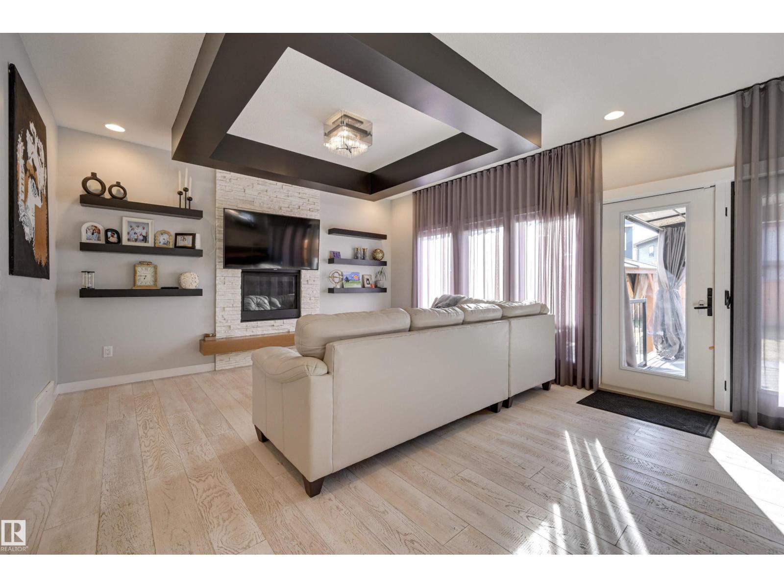 550 Eagleson Wd Nw Property Photo 16
