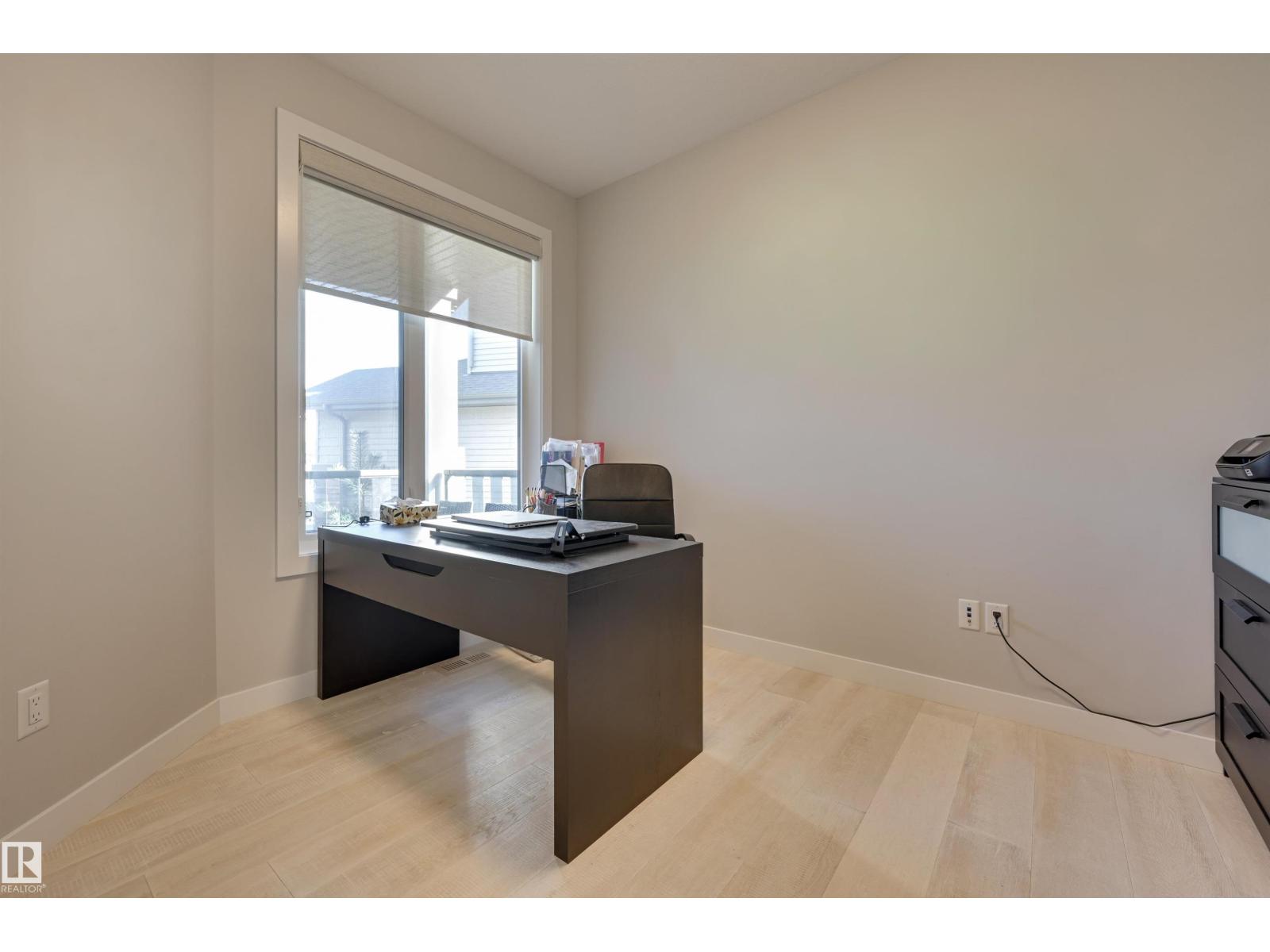 550 Eagleson Wd Nw Property Photo 24