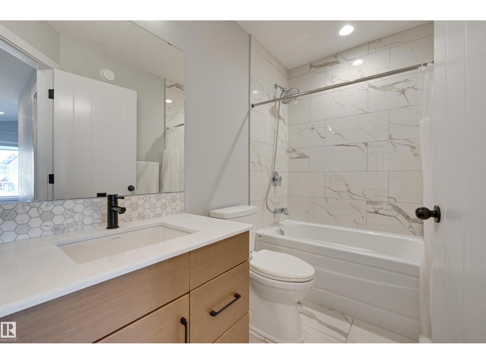 550 Eagleson Wd Nw Property Photo 38