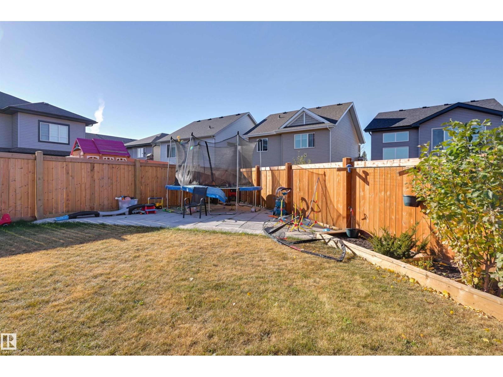 550 Eagleson Wd Nw Property Photo 58