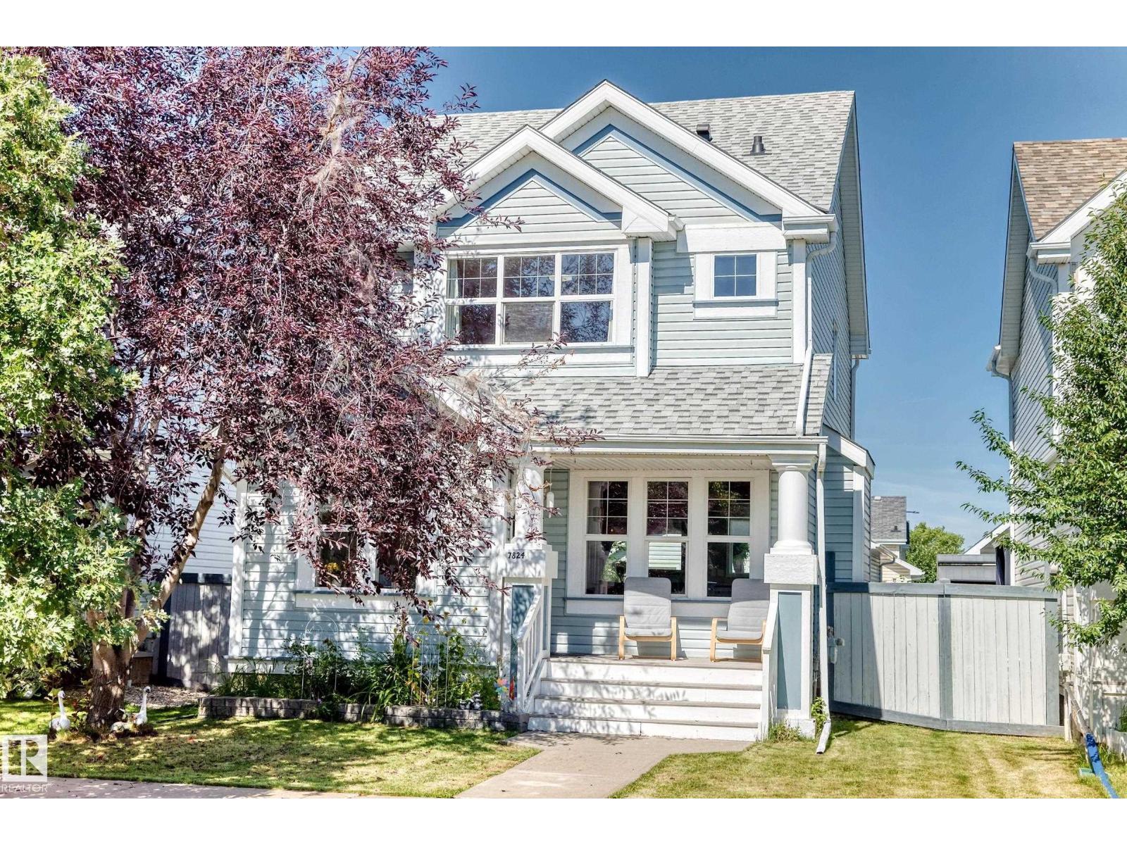 7824 14 Av Sw Property Photo 1