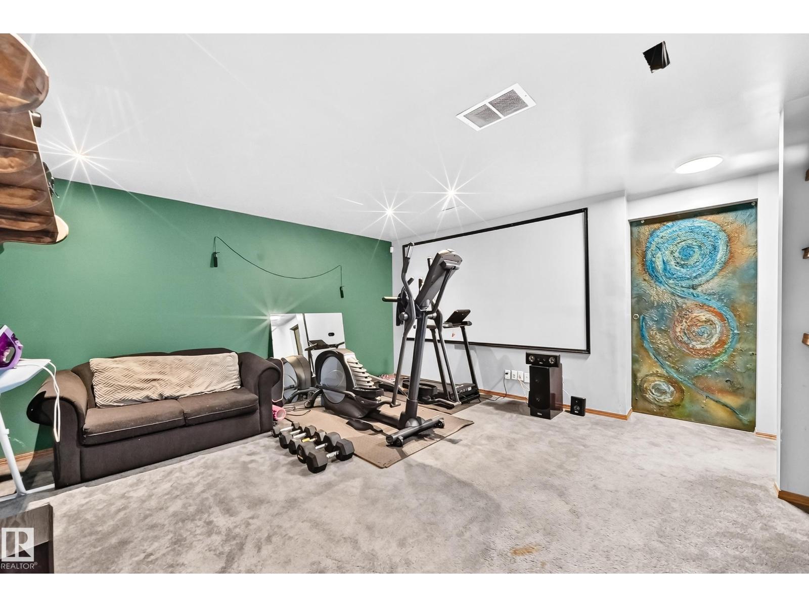 7824 14 Av Sw Property Photo 23