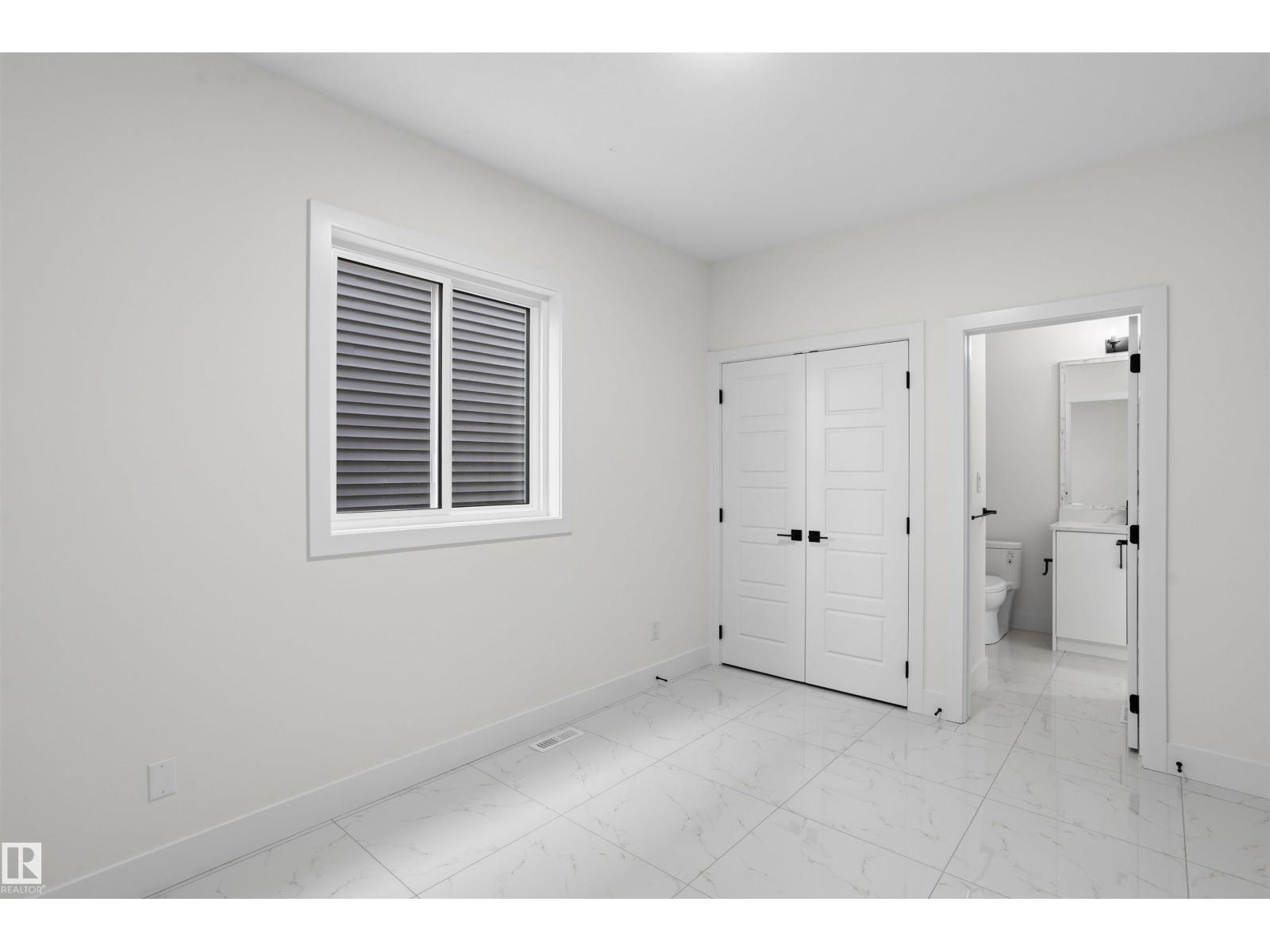 3211 5 Av Sw Property Photo 7