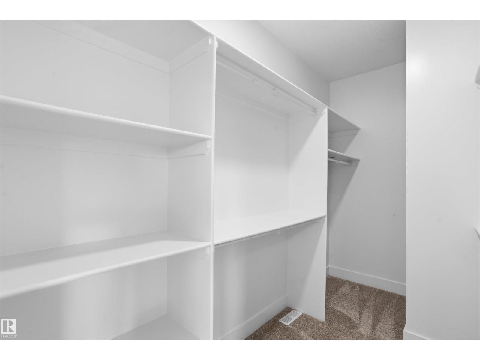 3211 5 Av Sw Property Photo 34