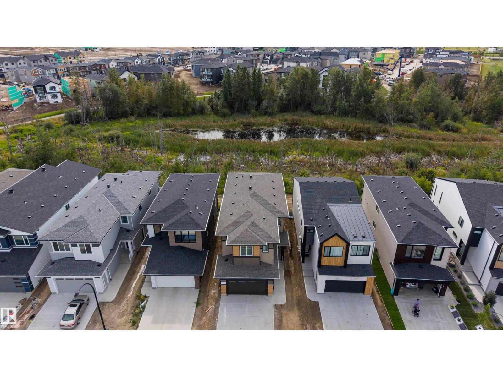3211 5 Av Sw Property Photo 48