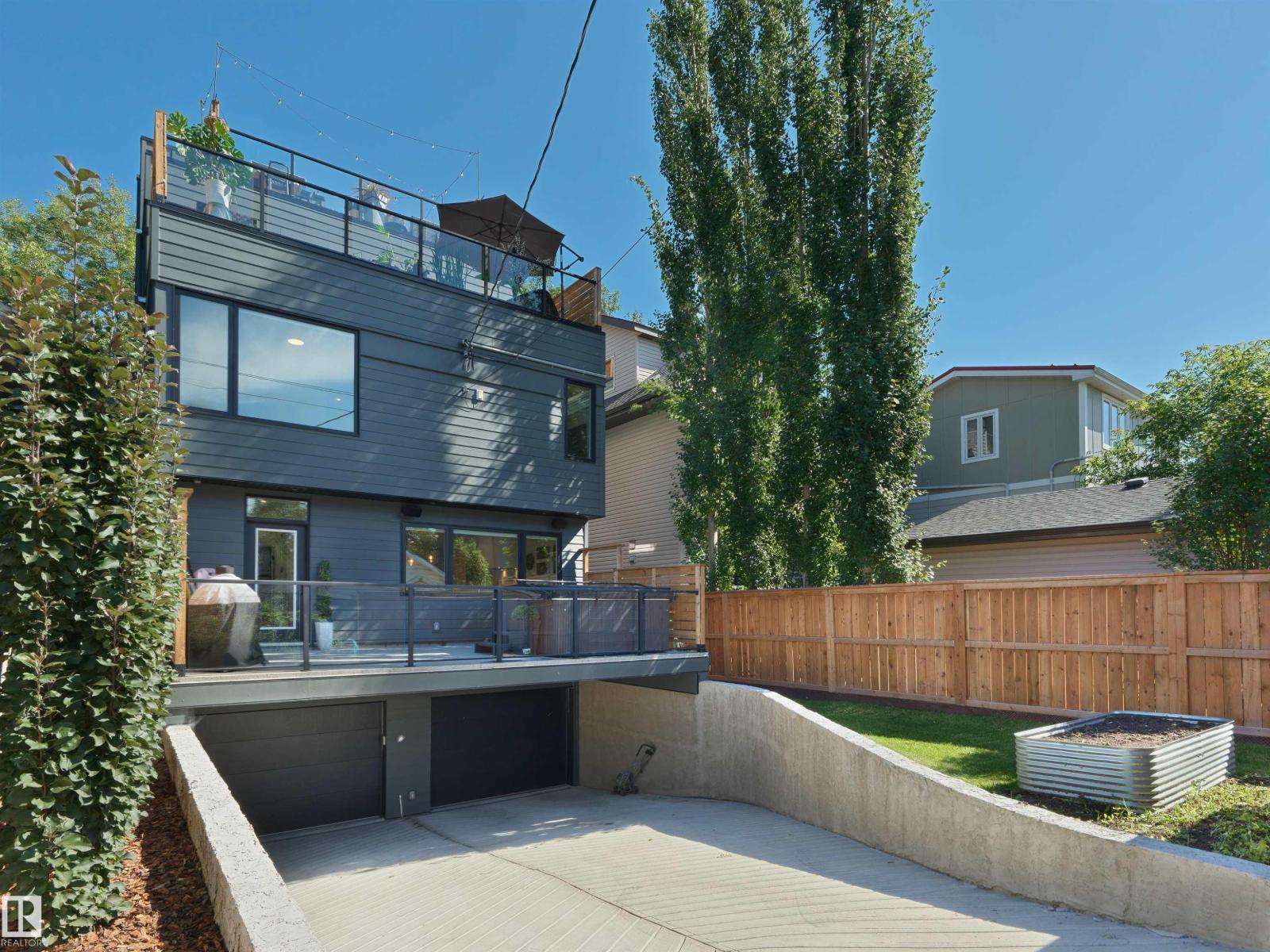 9538 100a St Nw Property Photo 7