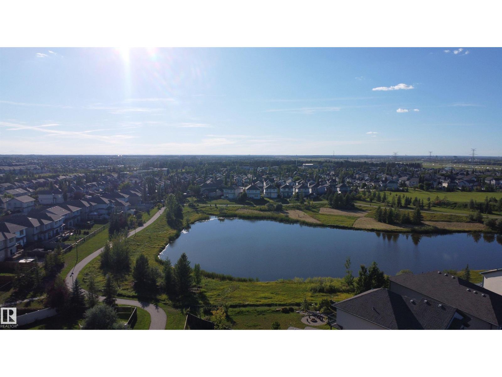 #112 5404 7 Av Sw Property Photo 6