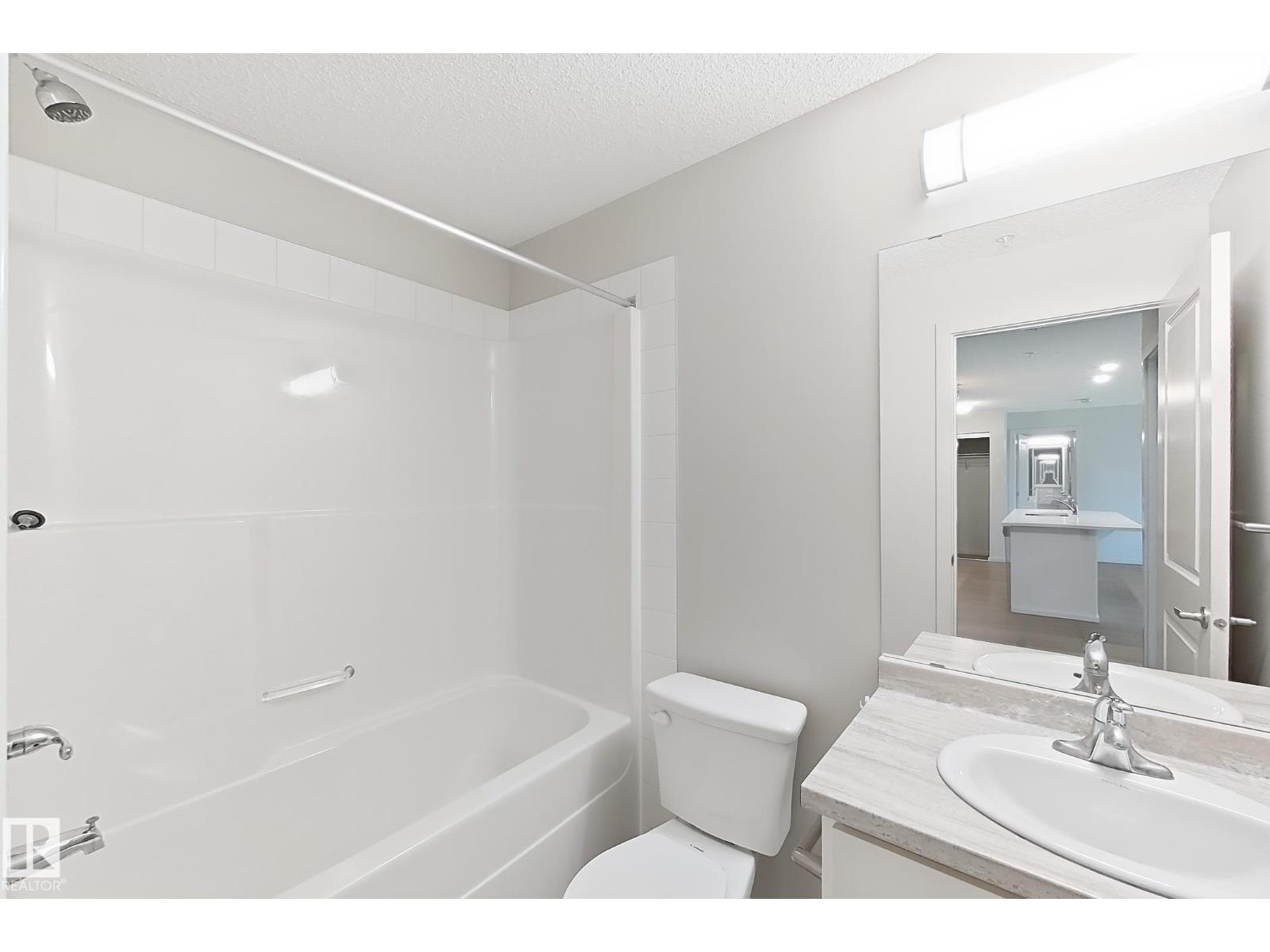 #112 5404 7 Av Sw Property Photo 25