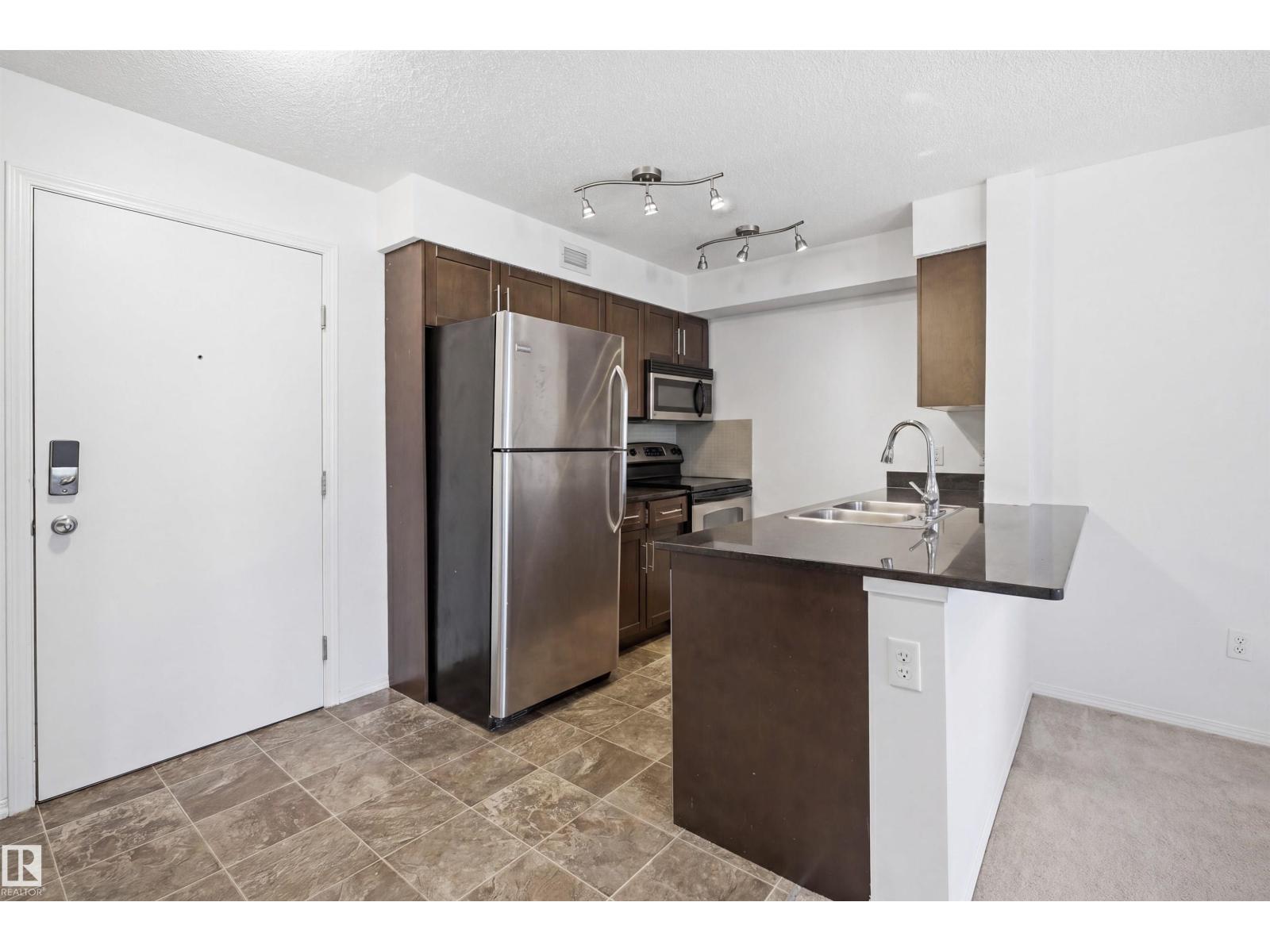 #205 11812 22 Ave Sw Property Photo 6