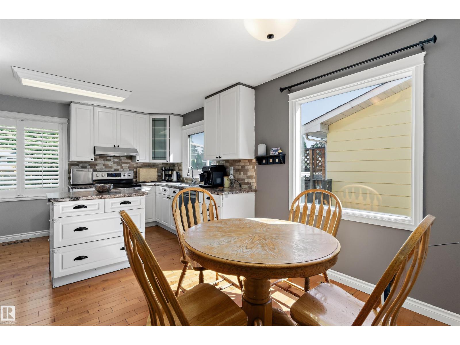 3839 117 St Nw Property Photo 10