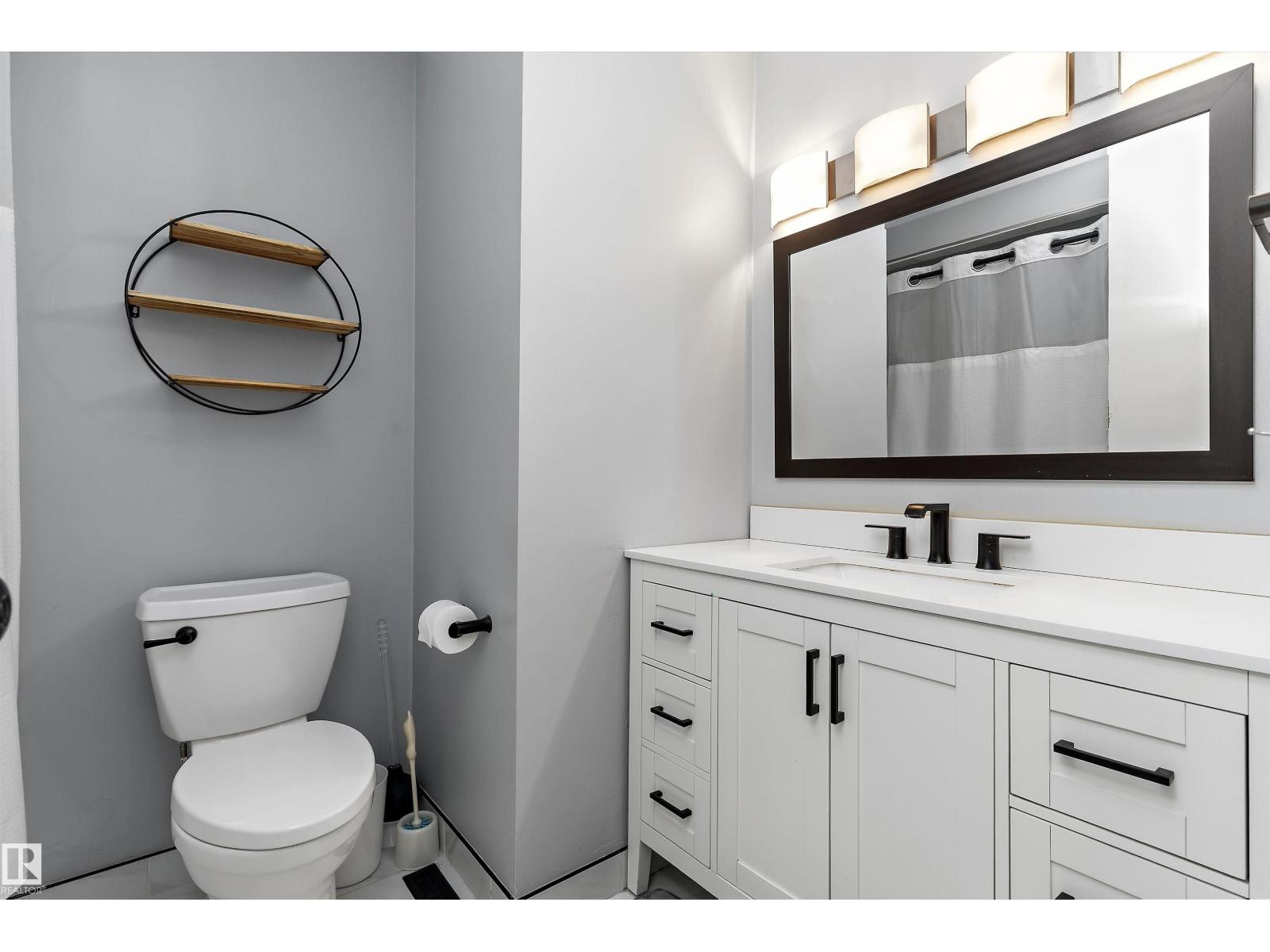 3839 117 St Nw Property Photo 15
