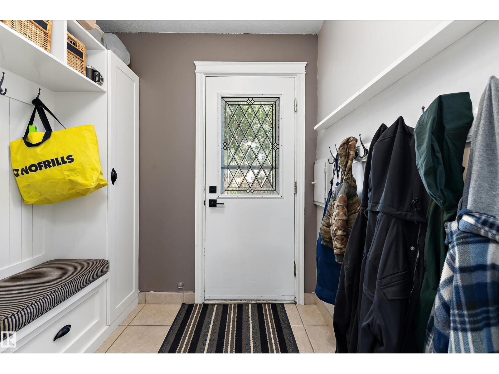 3839 117 St Nw Property Photo 24