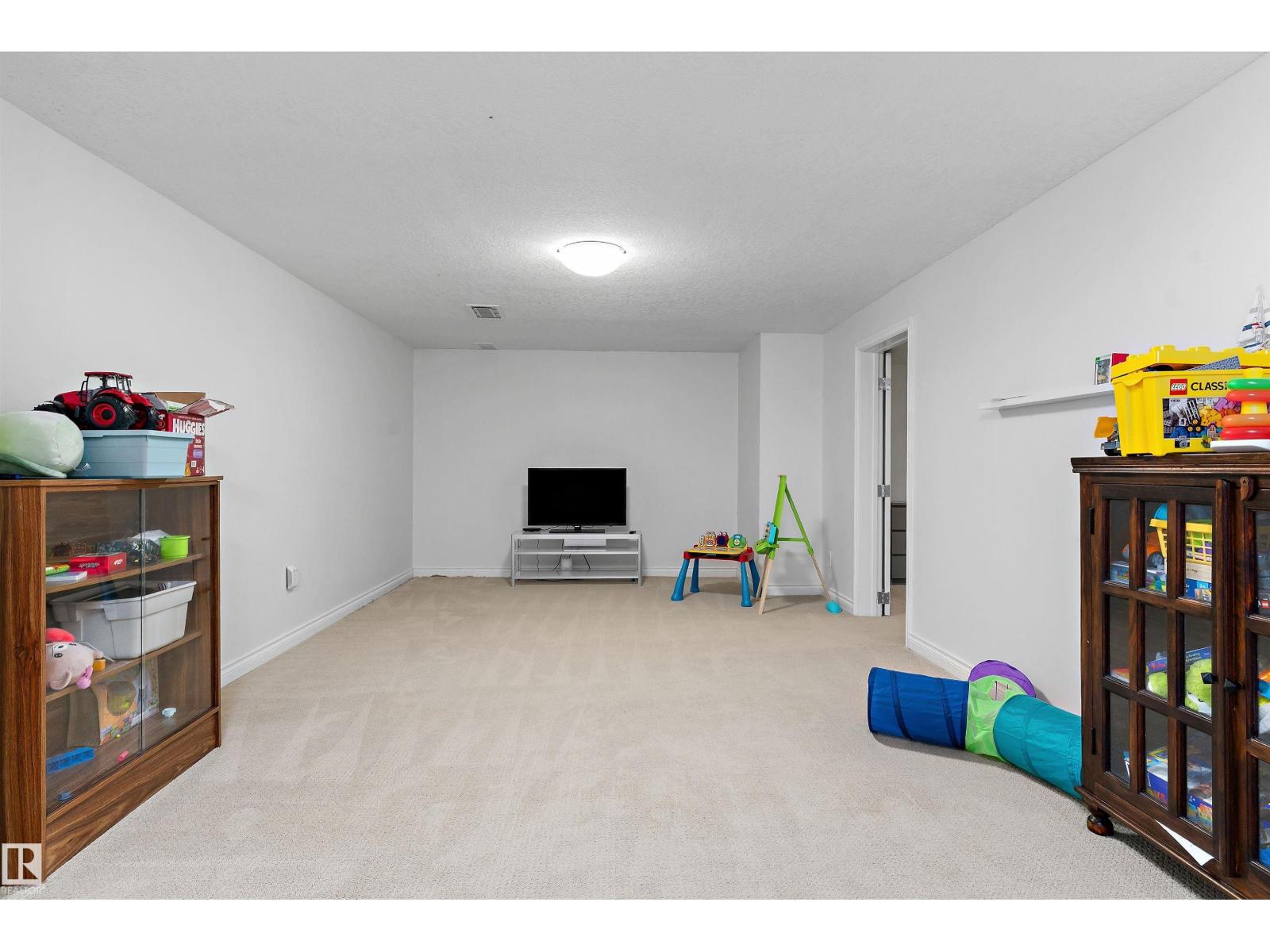 3839 117 St Nw Property Photo 28