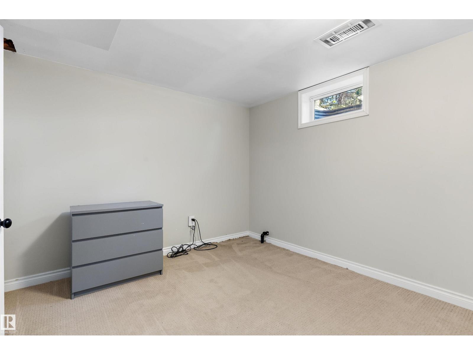 3839 117 St Nw Property Photo 29