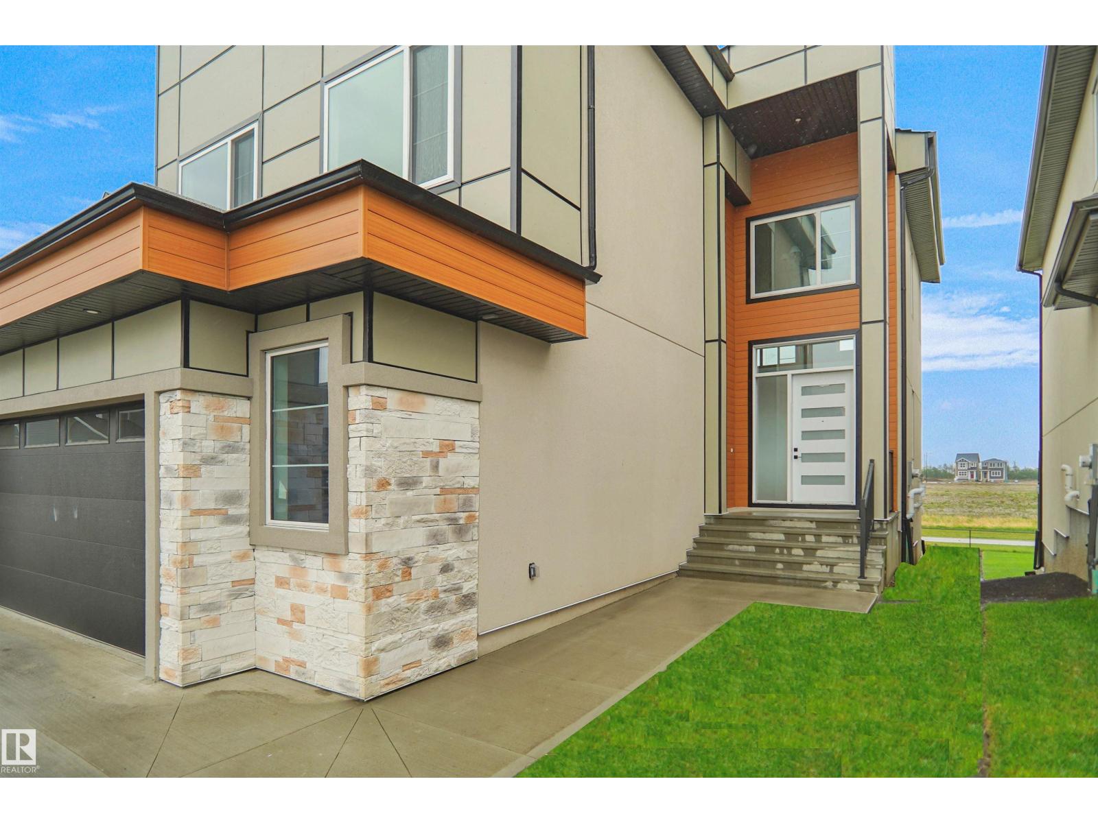 142 Edgewater Ci Property Photo 4