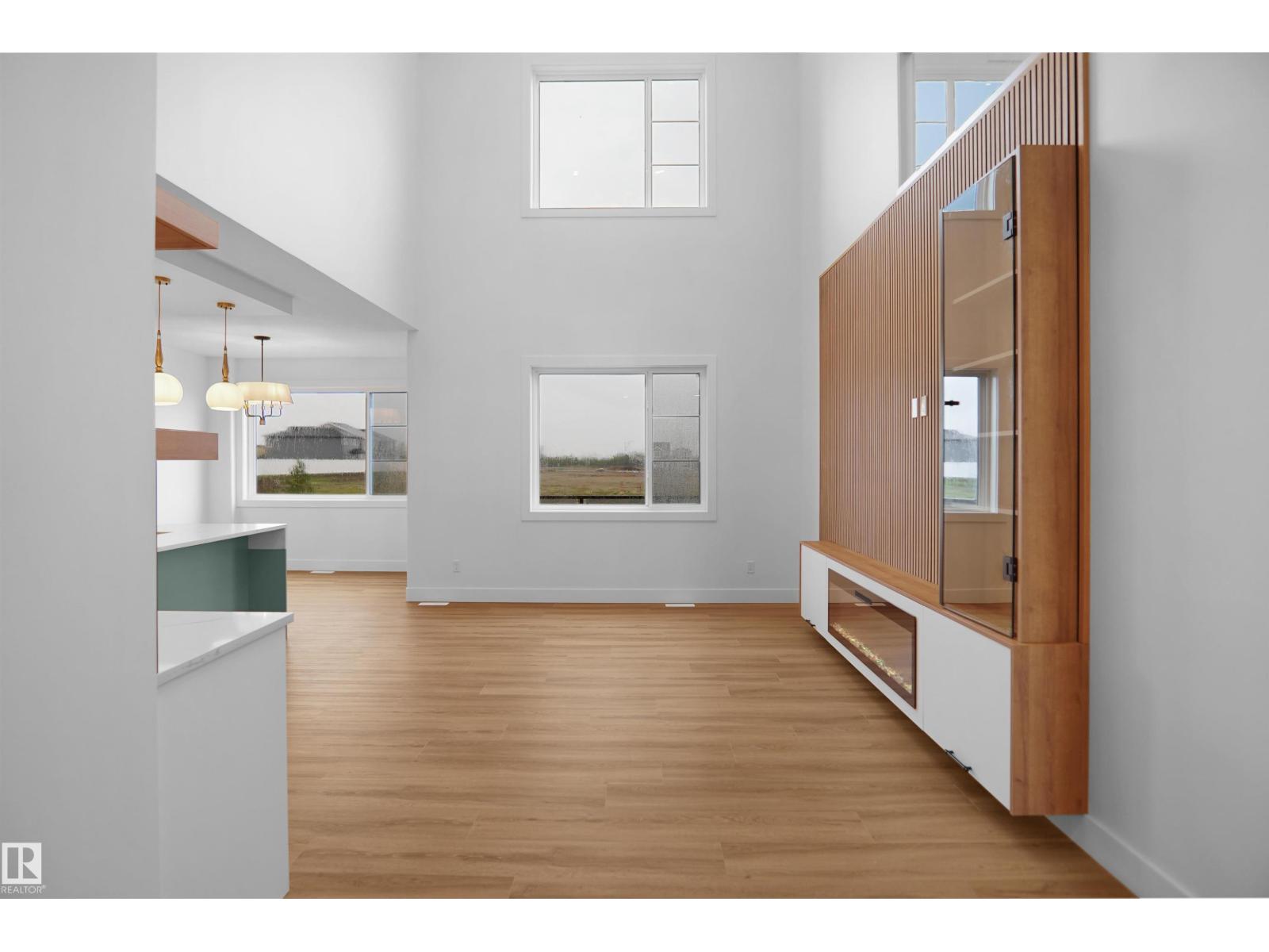 142 Edgewater Ci Property Photo 10