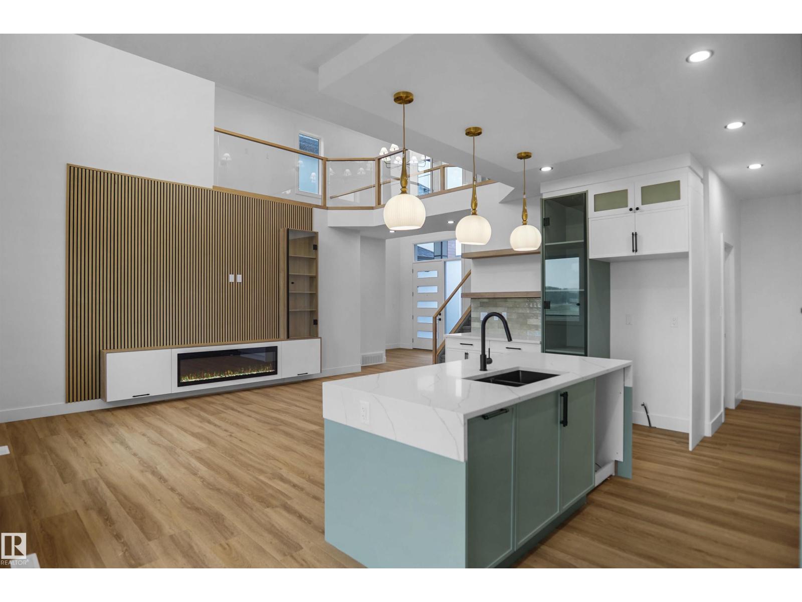 142 Edgewater Ci Property Photo 33