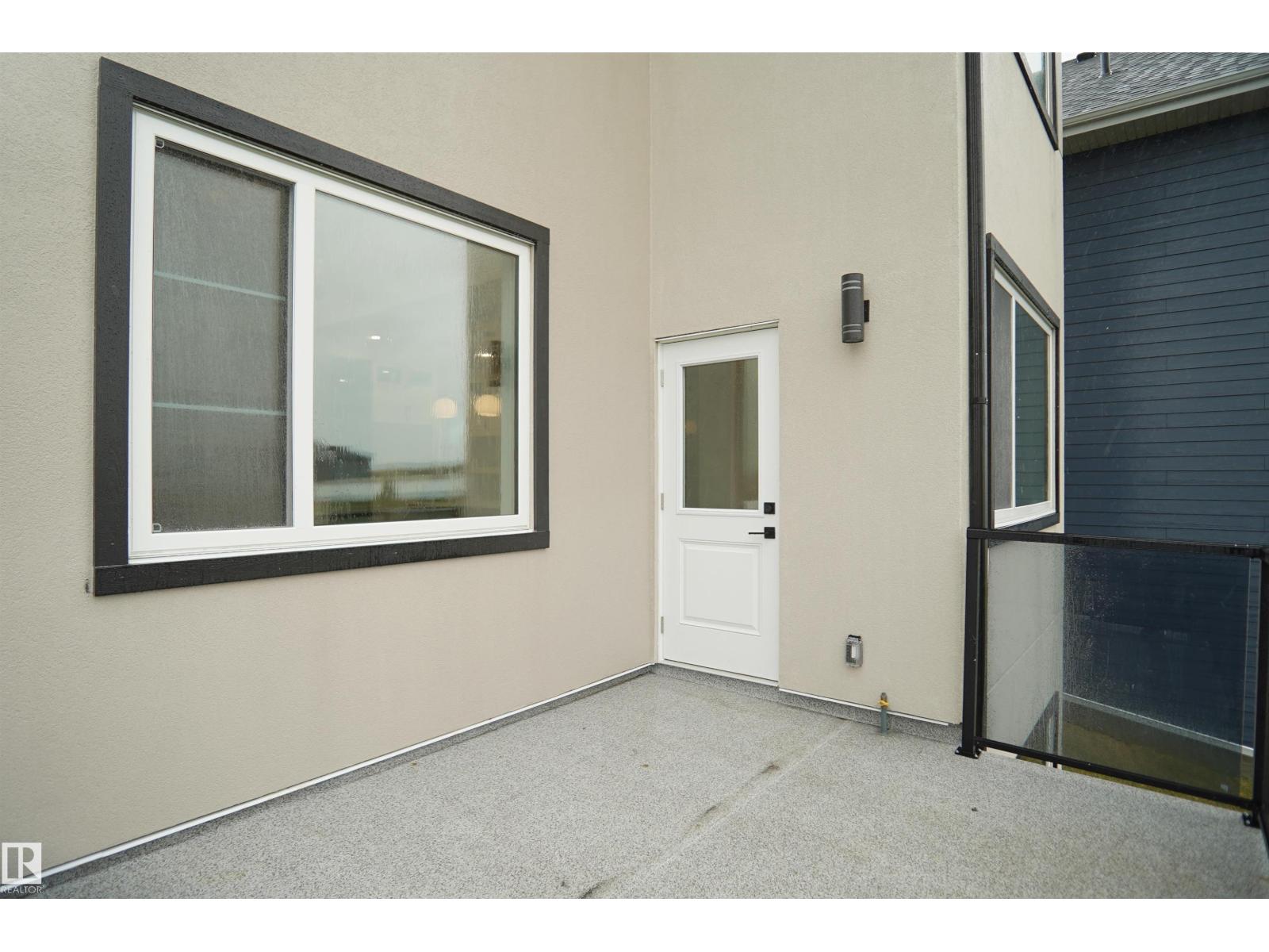 142 Edgewater Ci Property Photo 39