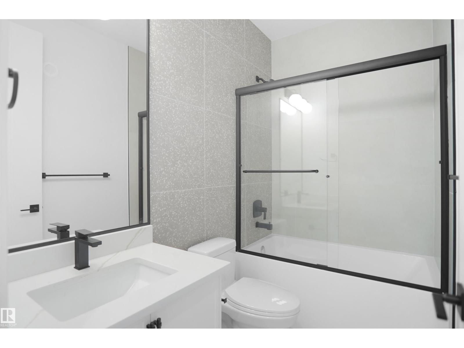 142 Edgewater Ci Property Photo 65