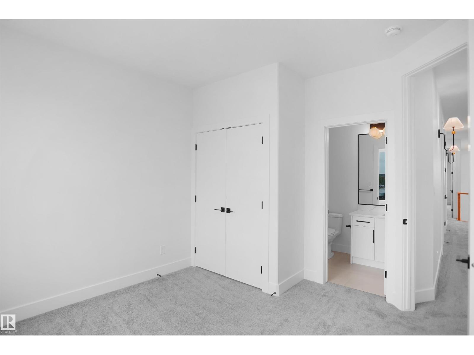 142 Edgewater Ci Property Photo 67