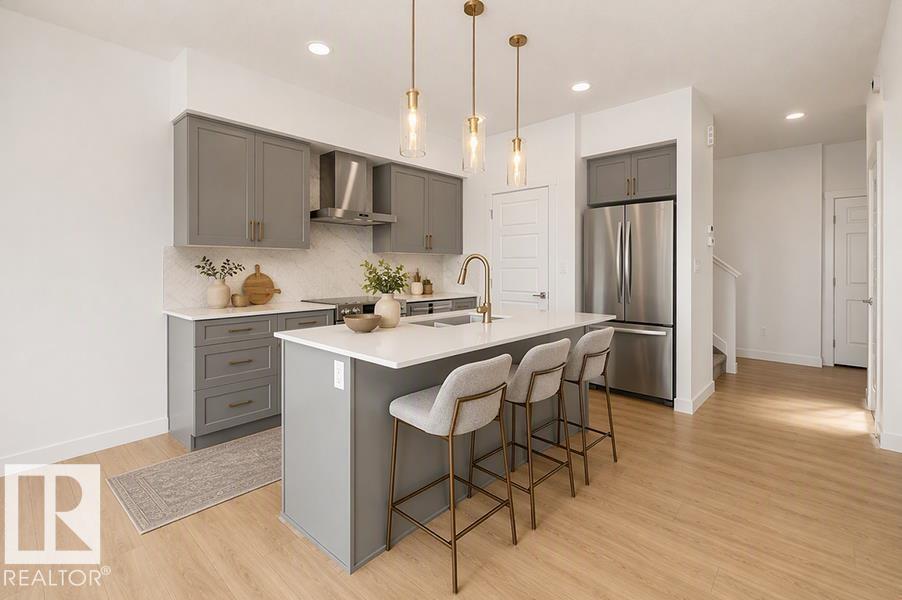 8704 183 Av Nw Property Photo 8