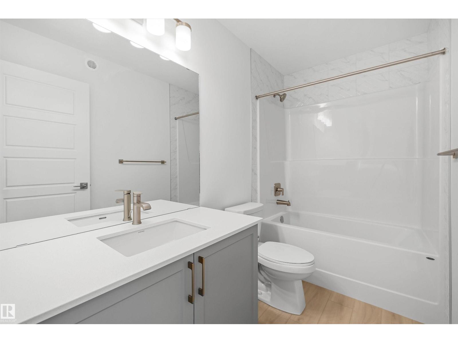 8704 183 Av Nw Property Photo 25