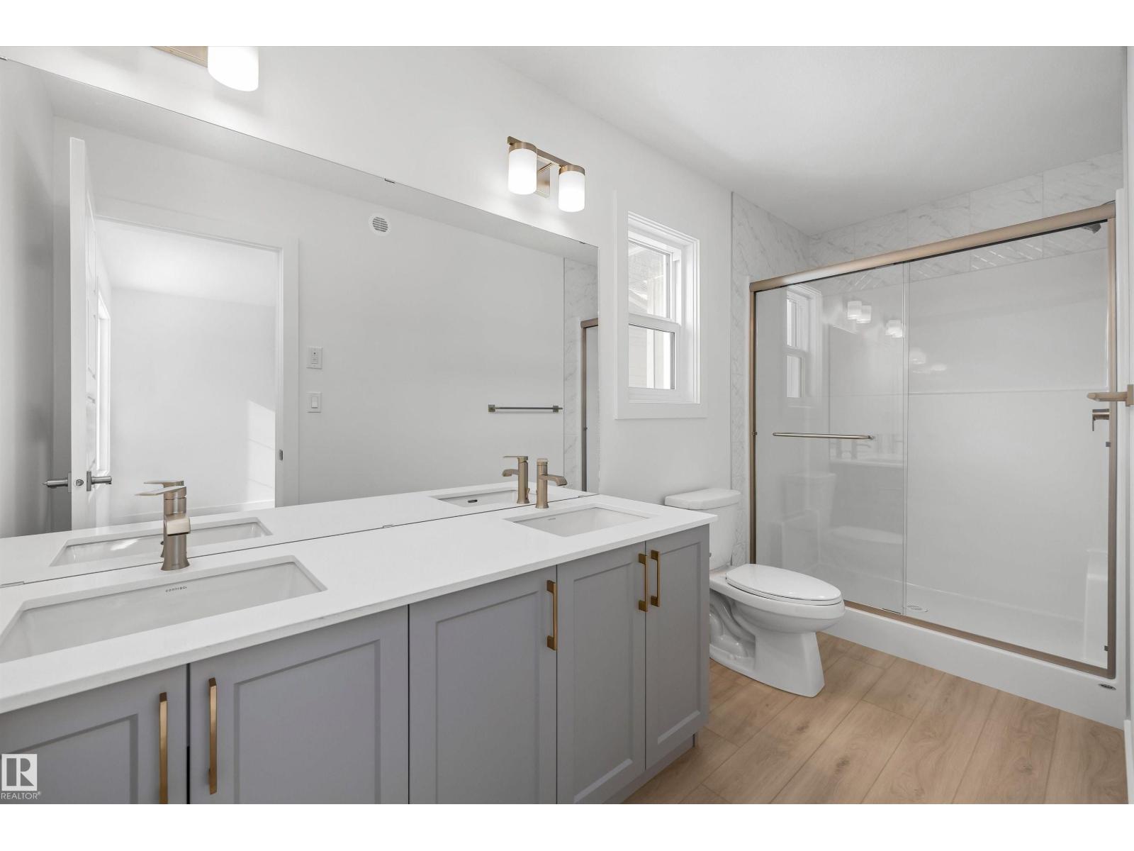 8704 183 Av Nw Property Photo 41