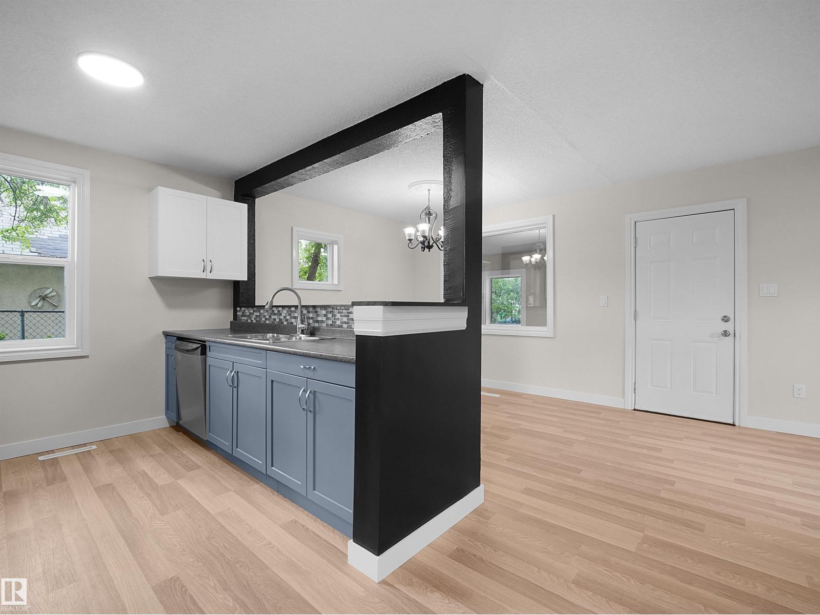 11918 86 St Nw Property Photo 6