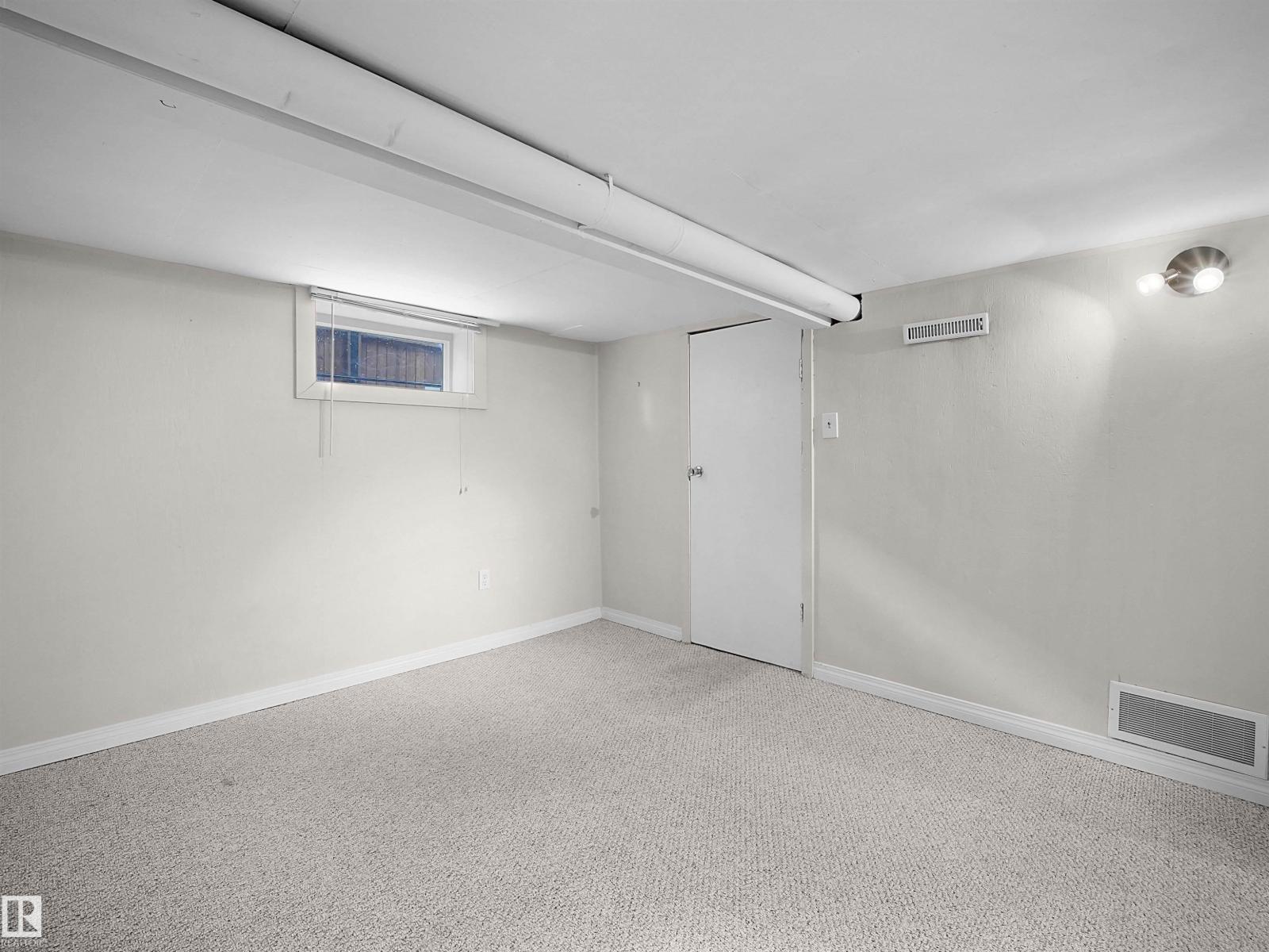 11918 86 St Nw Property Photo 26