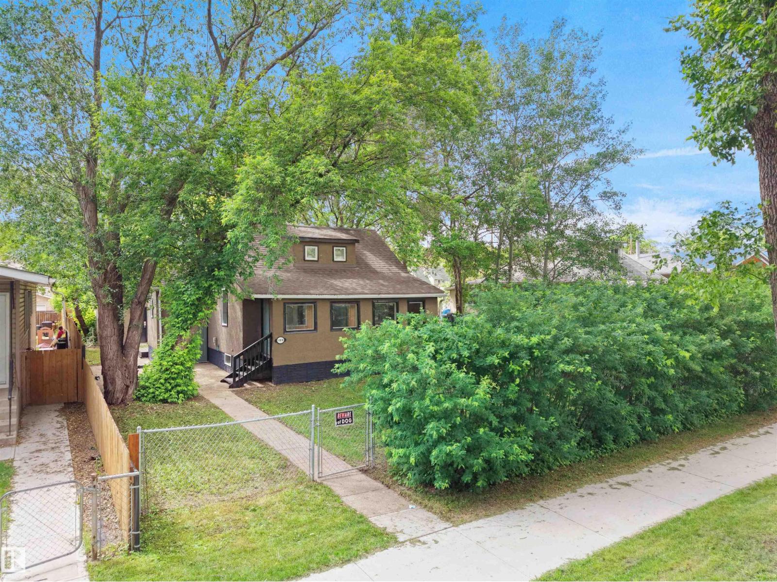 11918 86 St Nw Property Photo 35