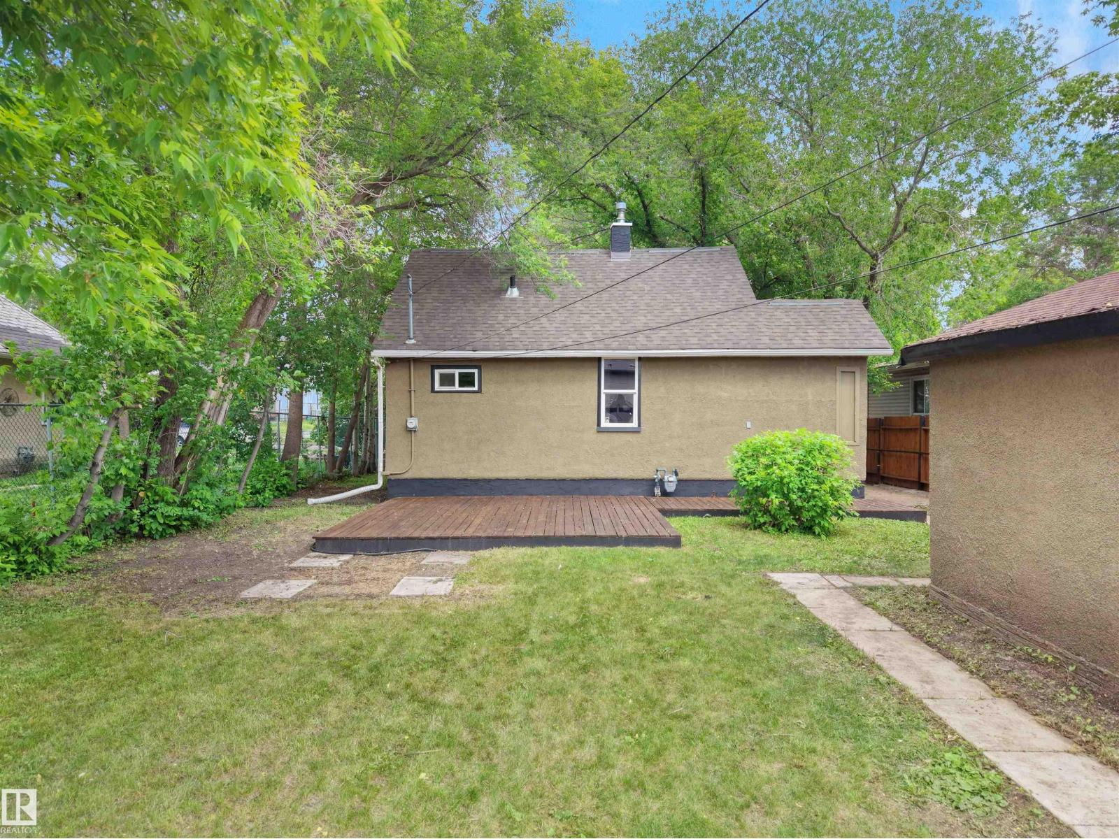 11918 86 St Nw Property Photo 36