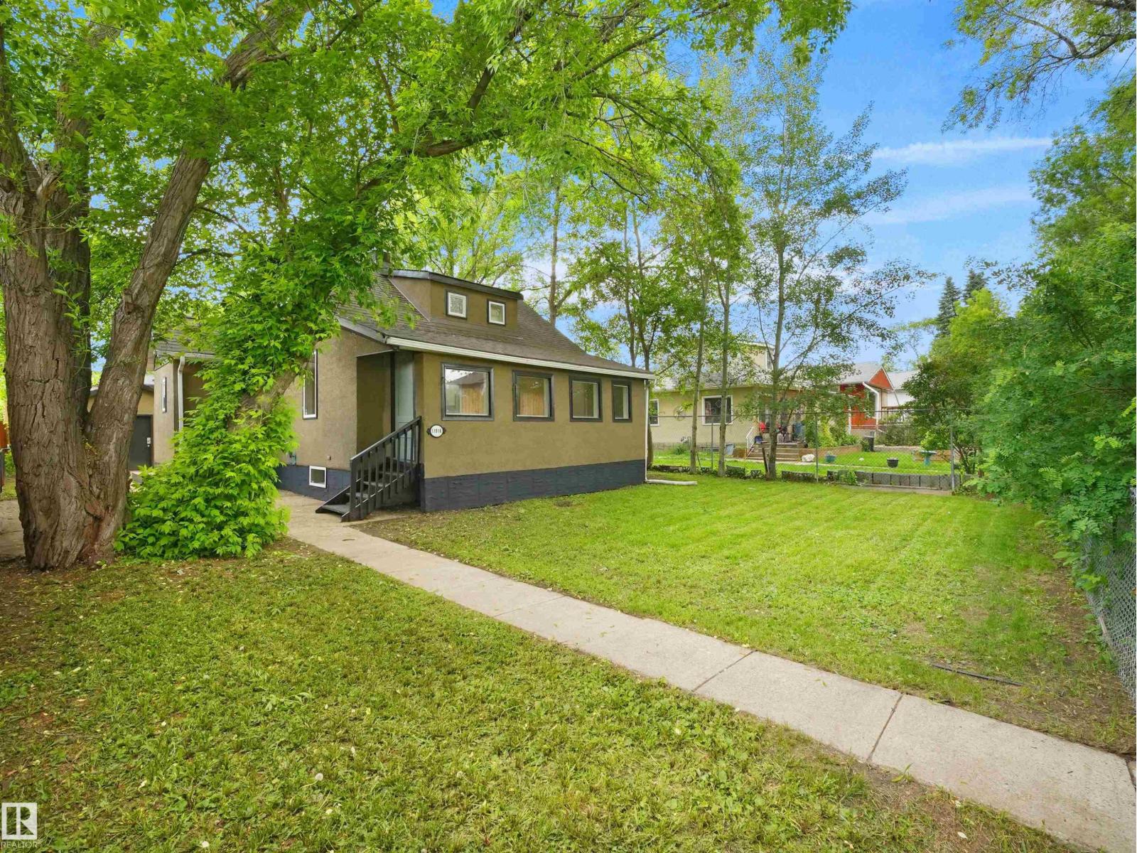 11918 86 St Nw Property Photo 43