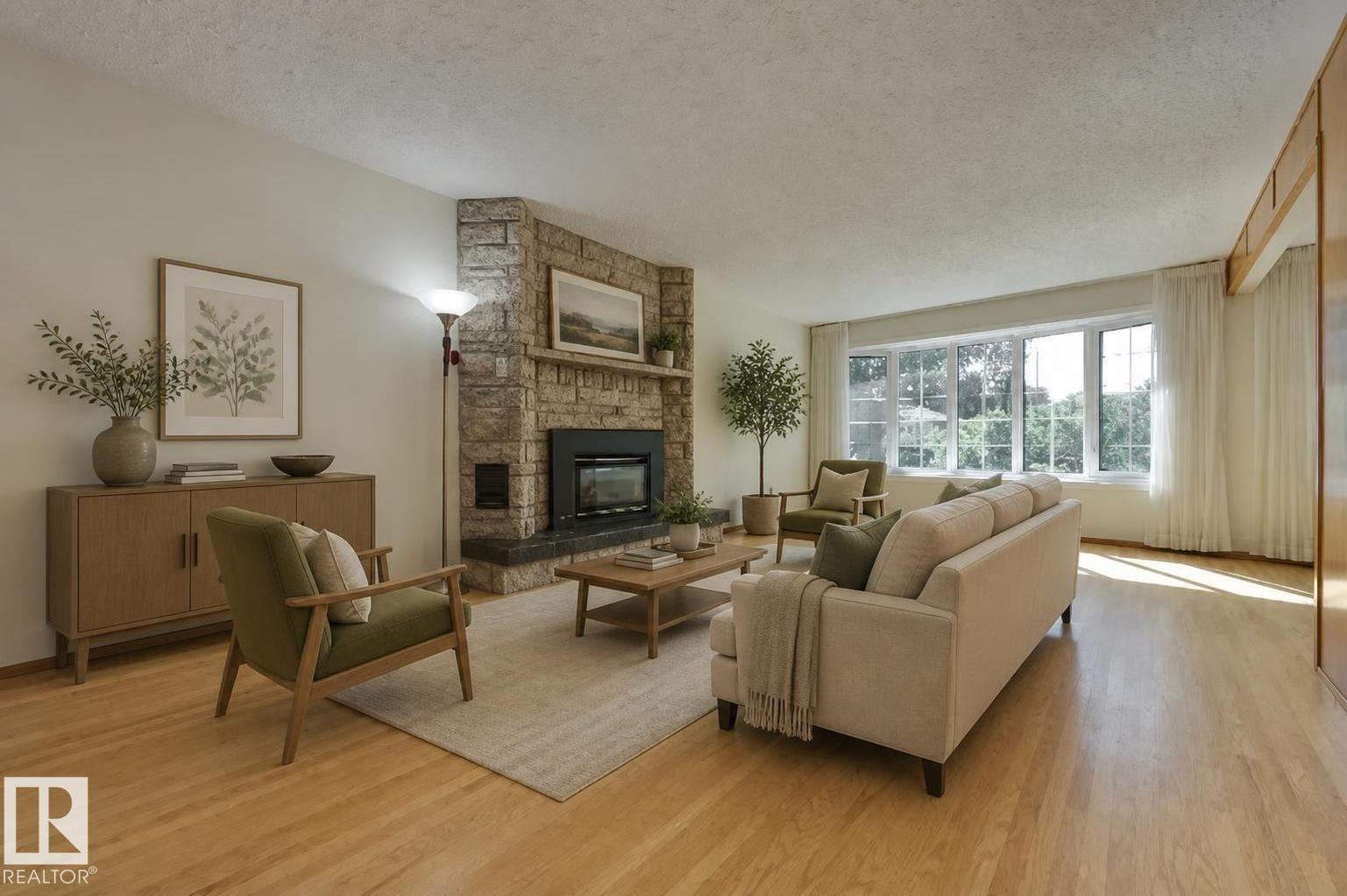 4820 109 Av Nw Property Photo 1