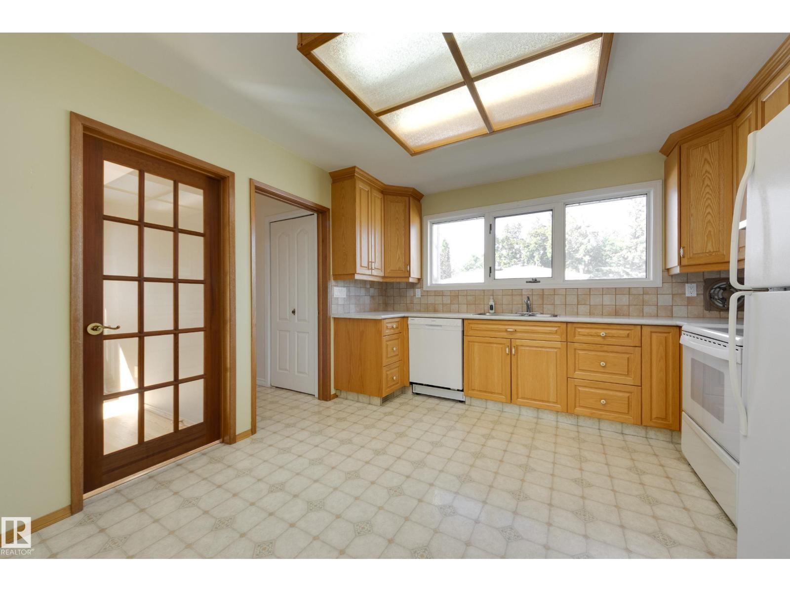 4820 109 Av Nw Property Photo 12