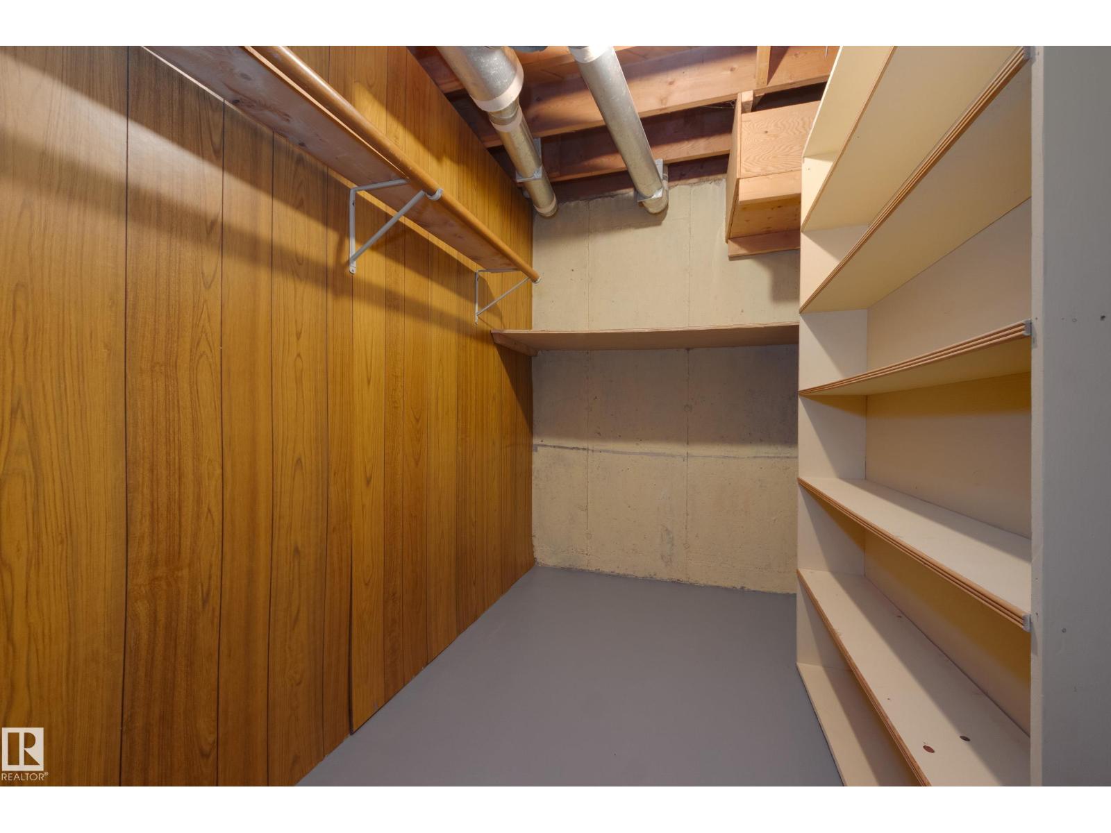 4820 109 Av Nw Property Photo 31