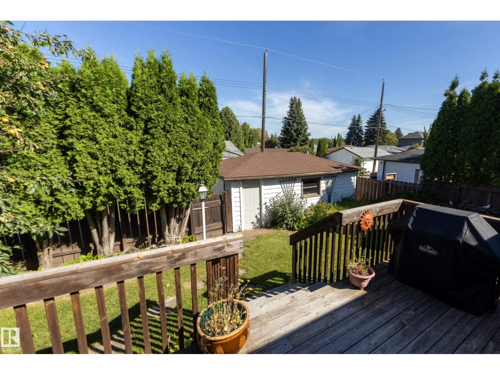 4820 109 Av Nw Property Photo 32