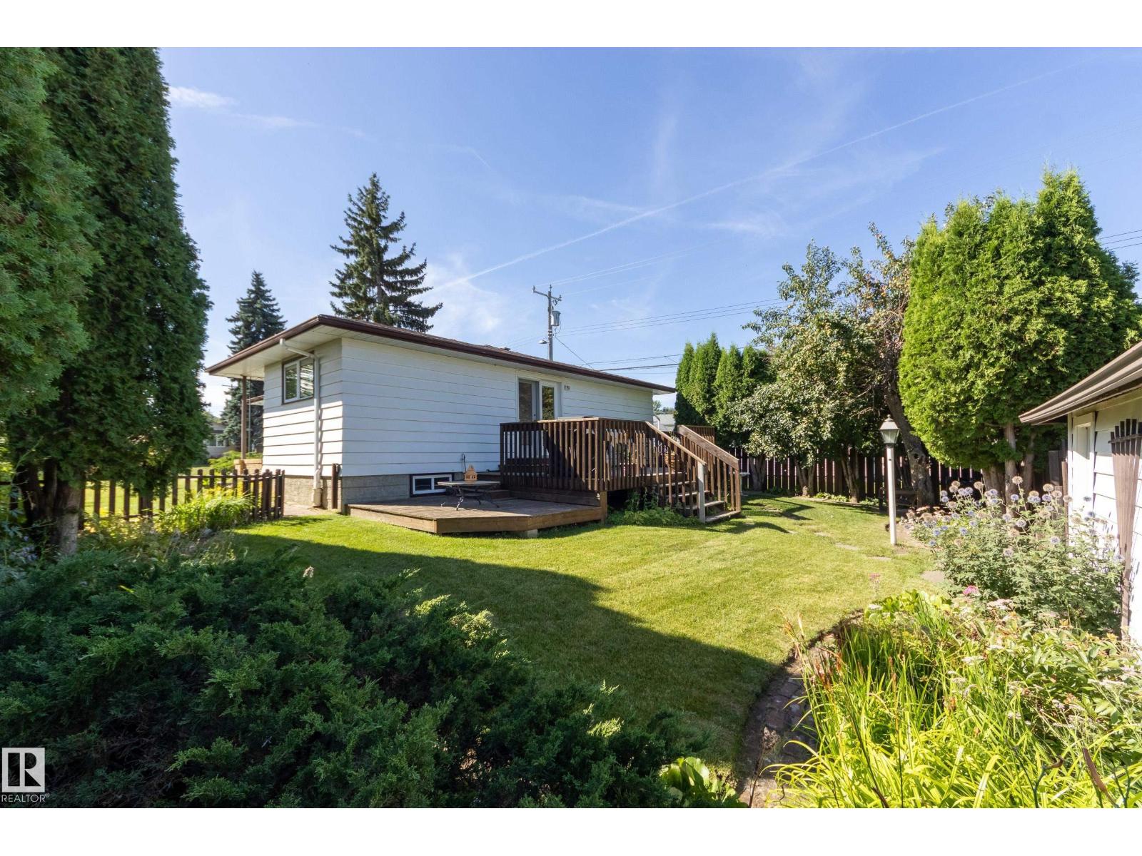 4820 109 Av Nw Property Photo 35