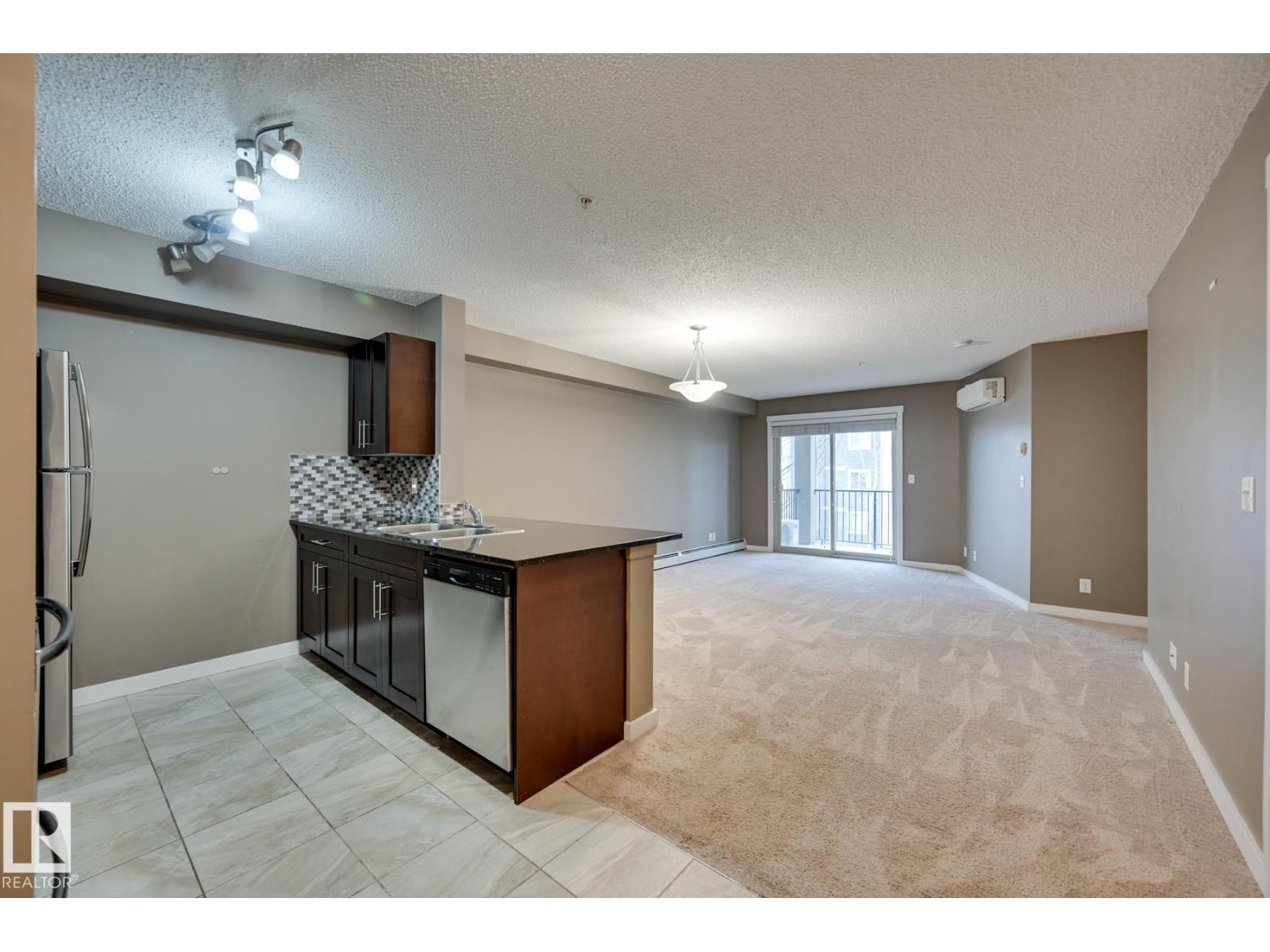 #217 3211 James Mowatt Tr Sw Property Photo 6
