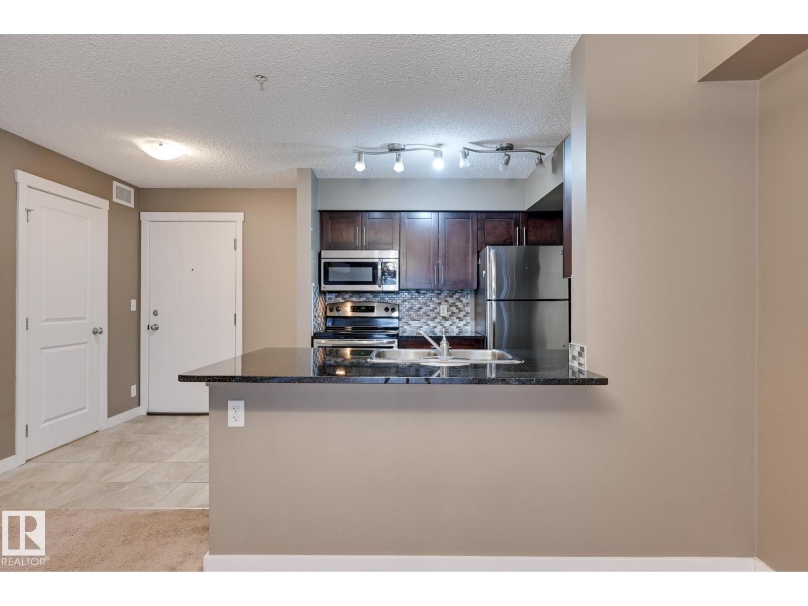 #217 3211 James Mowatt Tr Sw Property Photo 10