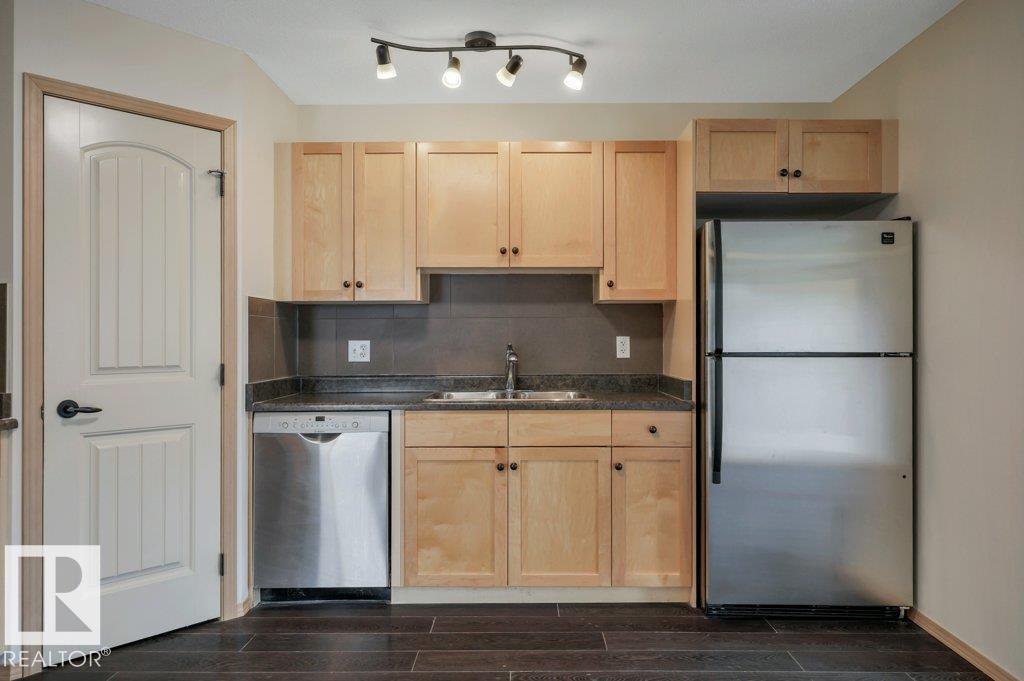 #109 604 62 St Sw Property Photo 13