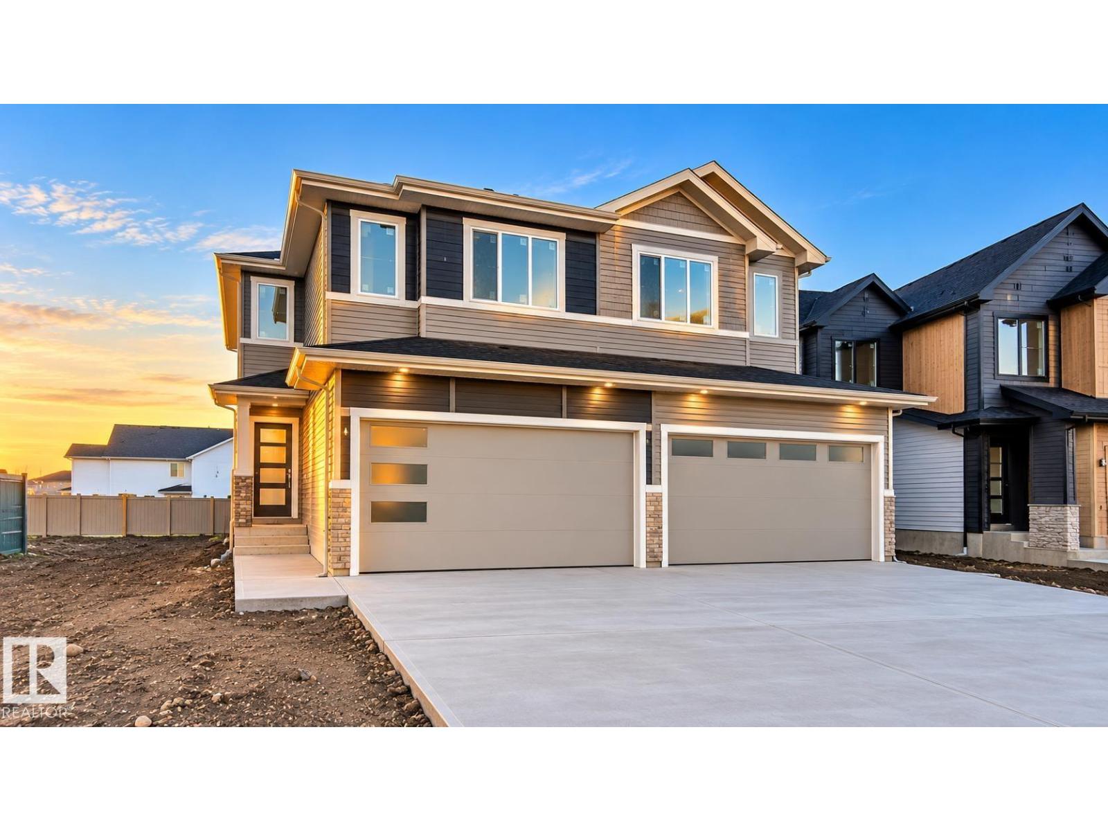 9 STETSON LO Property Photo 1